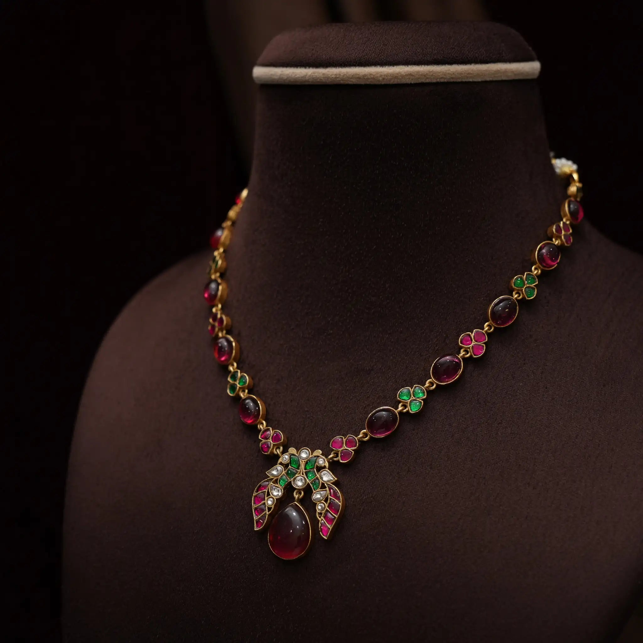 Hradini Polki Necklace - Jane