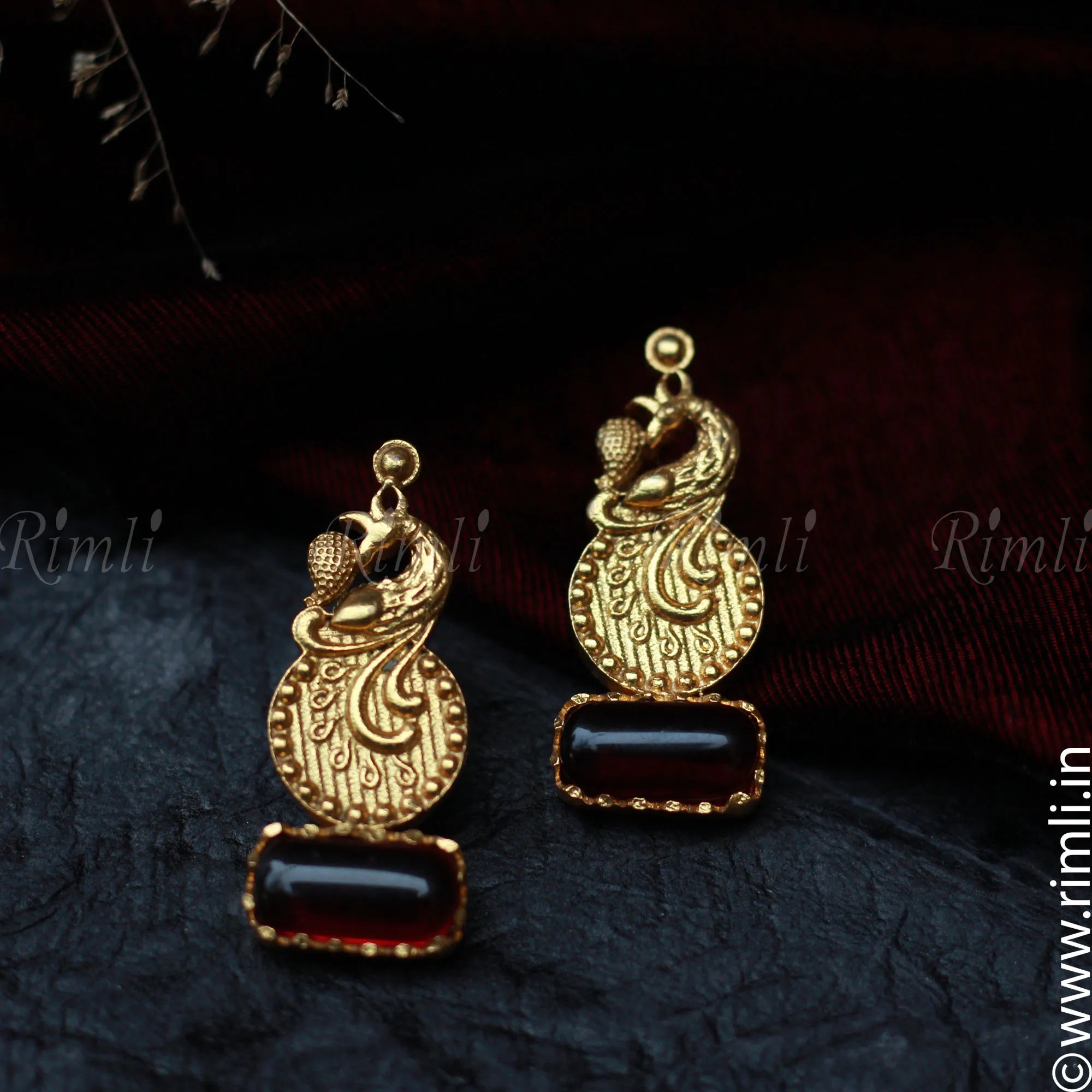 Ahana Peacock Garnet Necklace