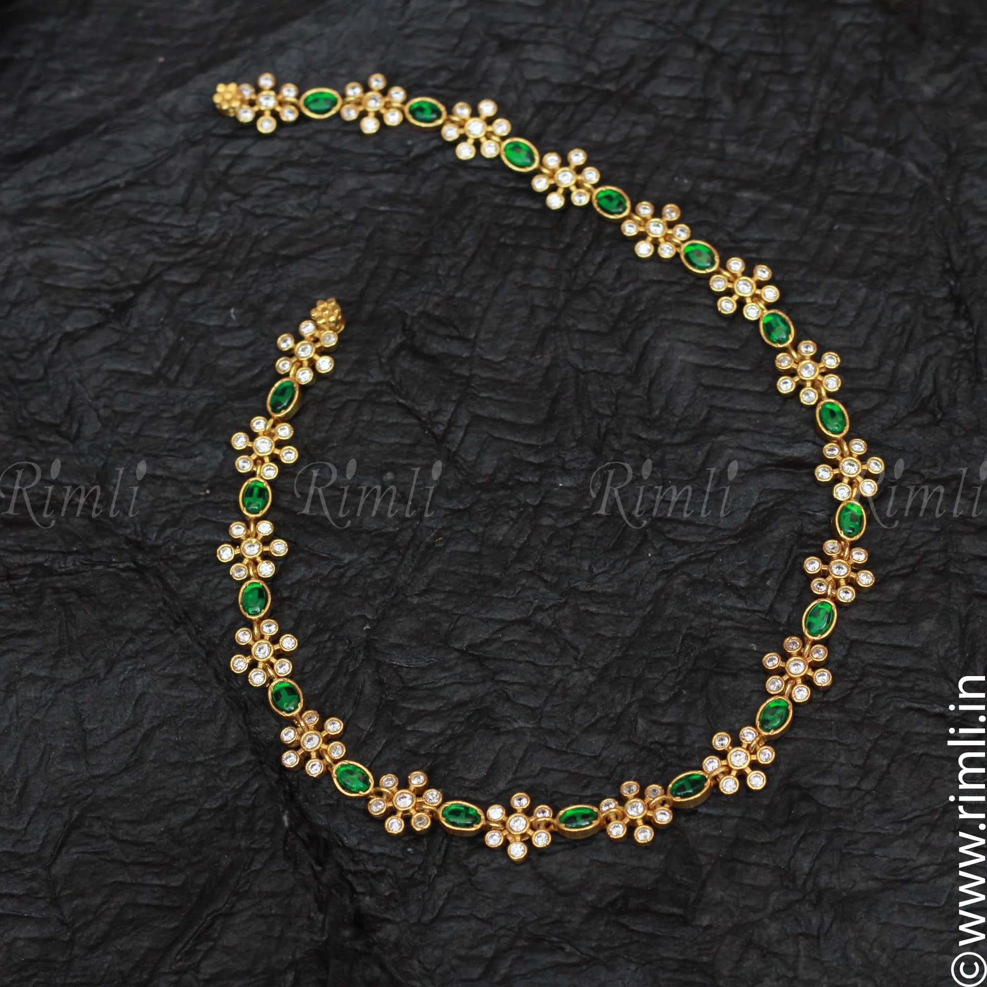 Green Floral Necklace - Rimli Boutique