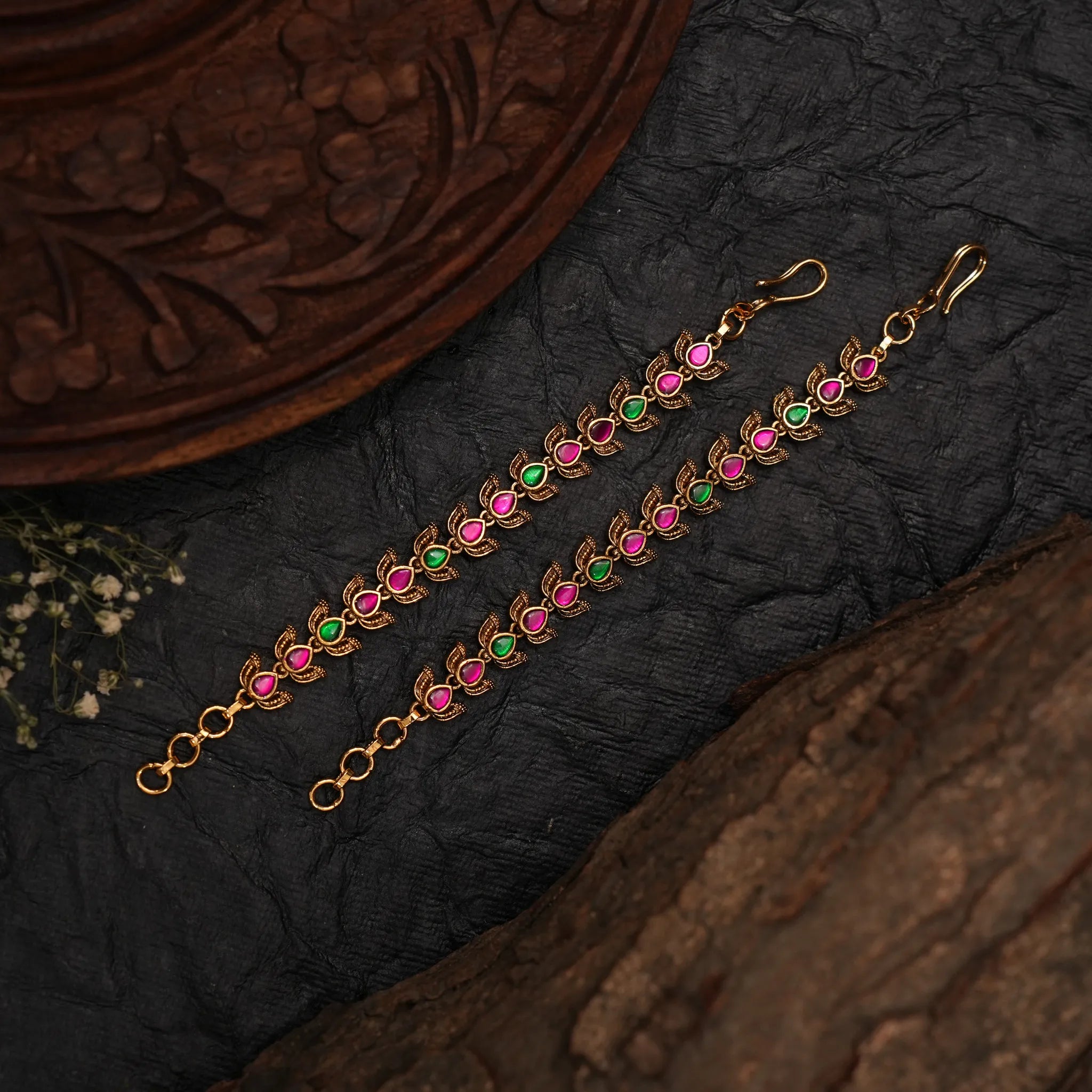 Idhika Antique Ear Chain - Red & Green