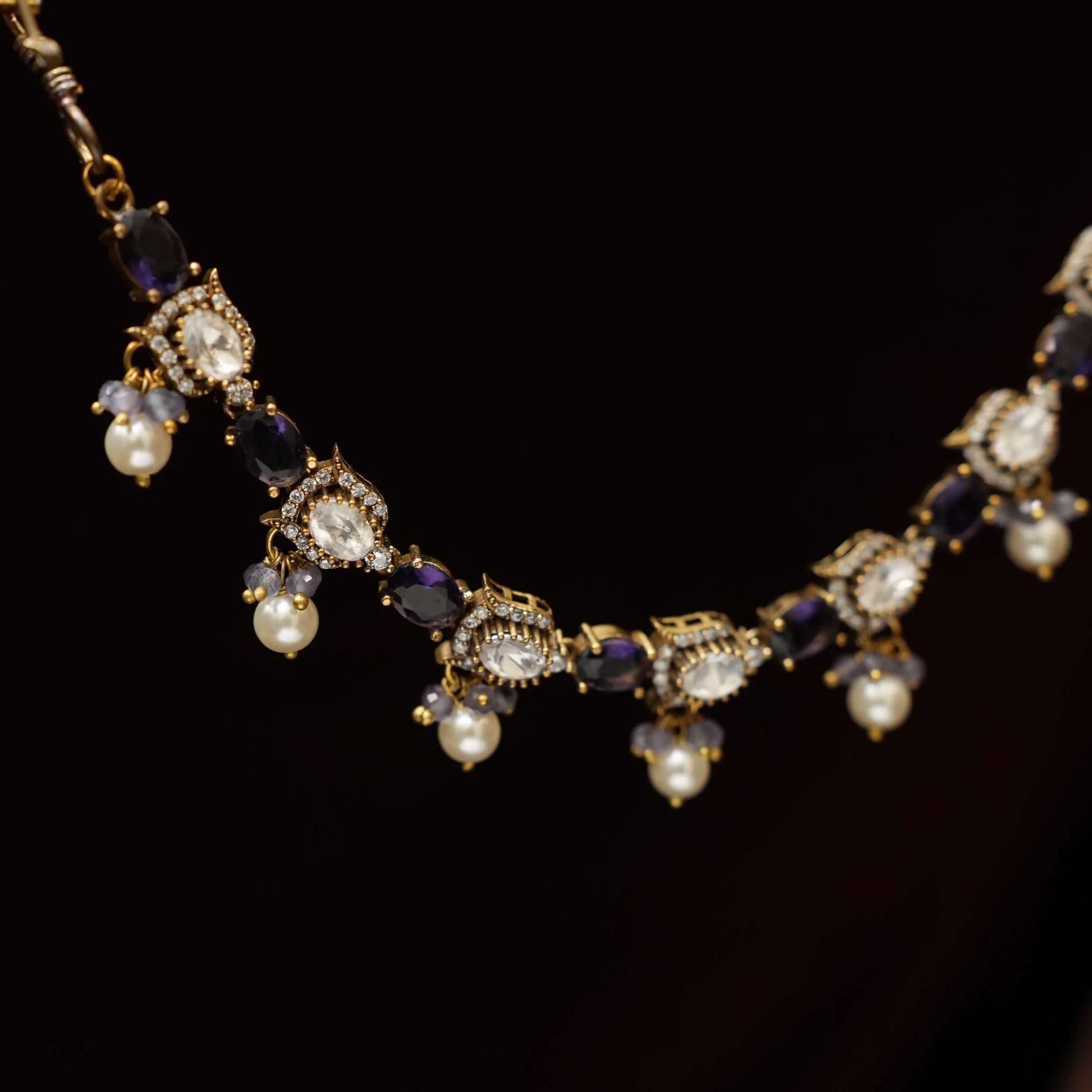 Inaaya Victorian Ear Chain - Purple