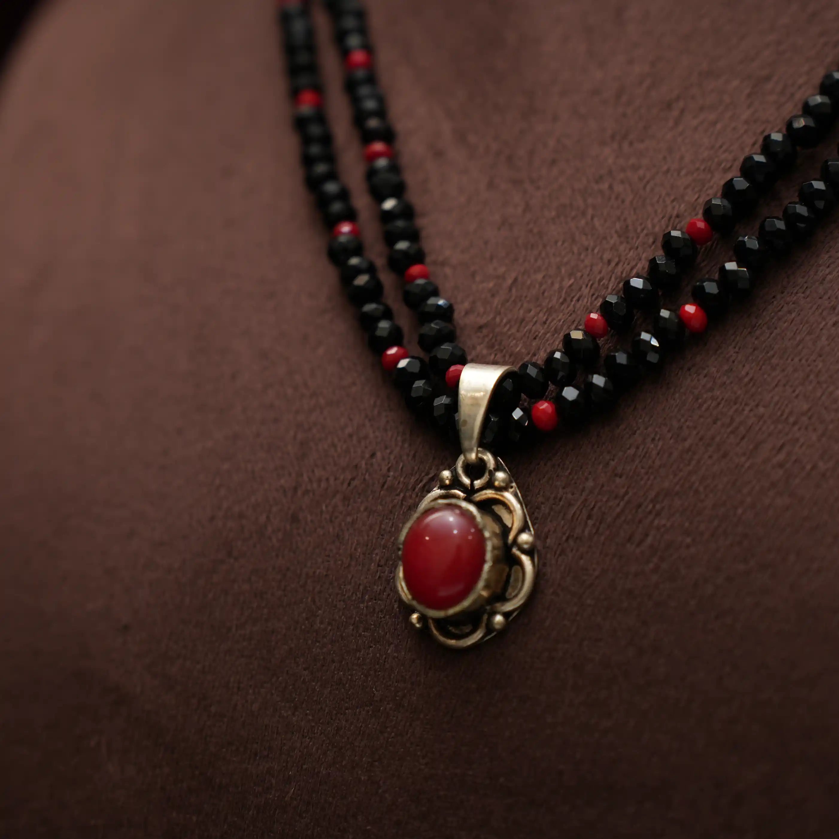 Iniya Beaded Necklace