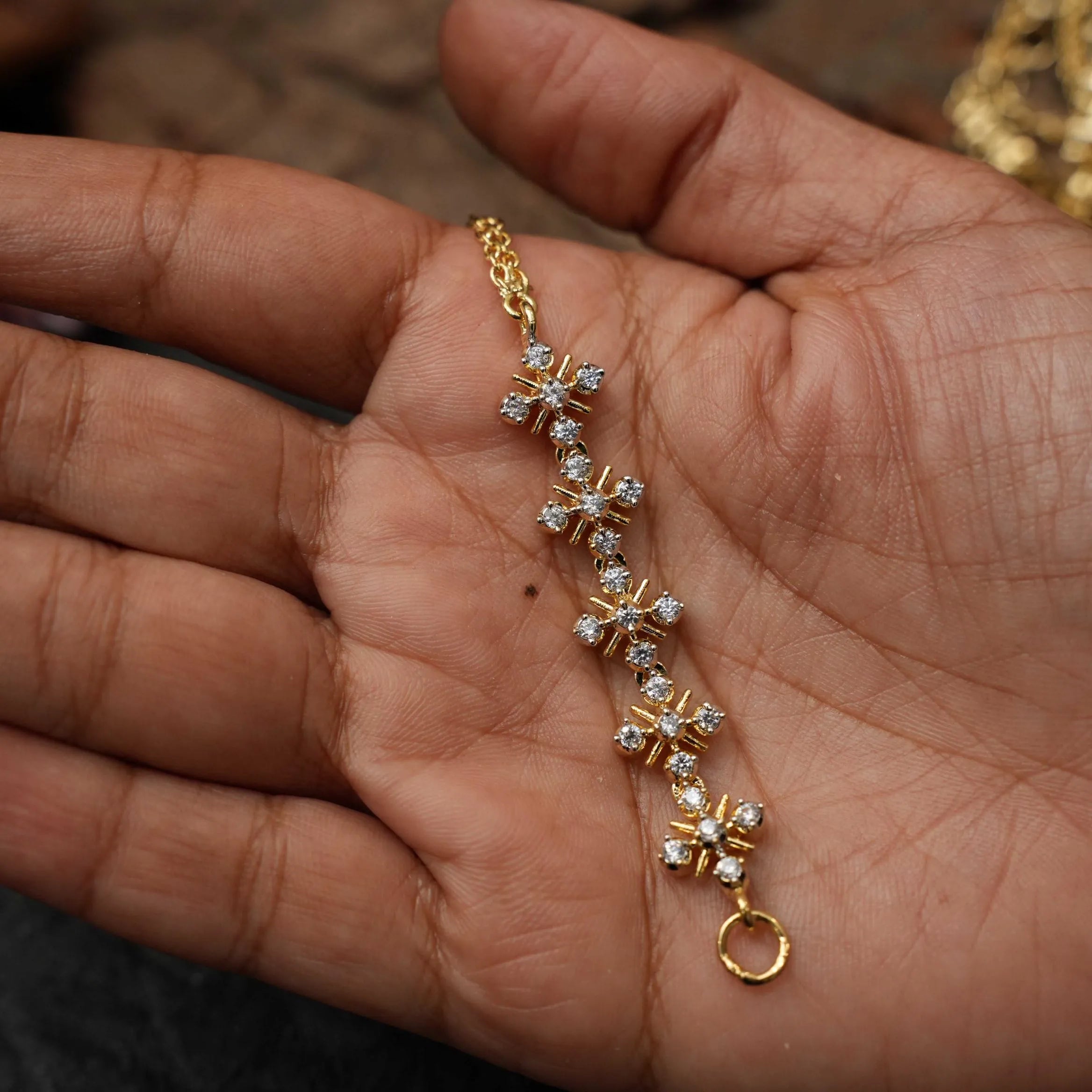 Ira Zircon Ear Chain