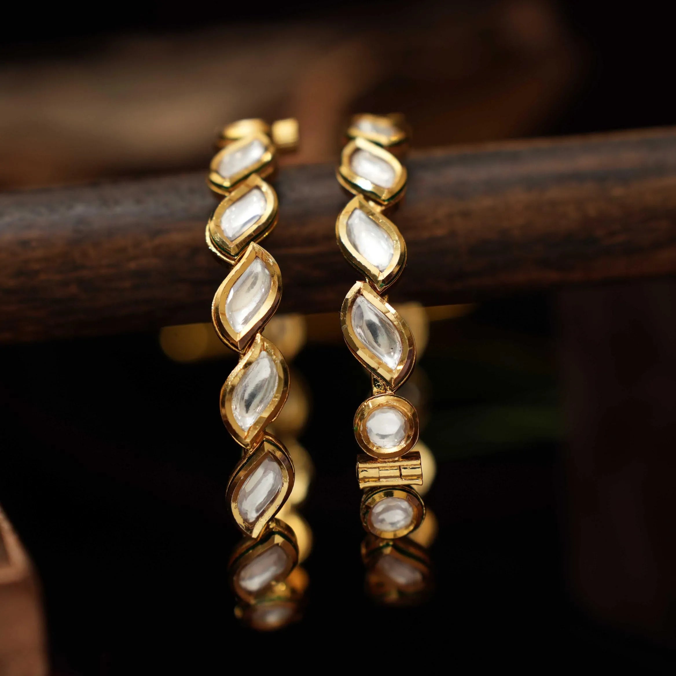 Isha Kundan Bangles