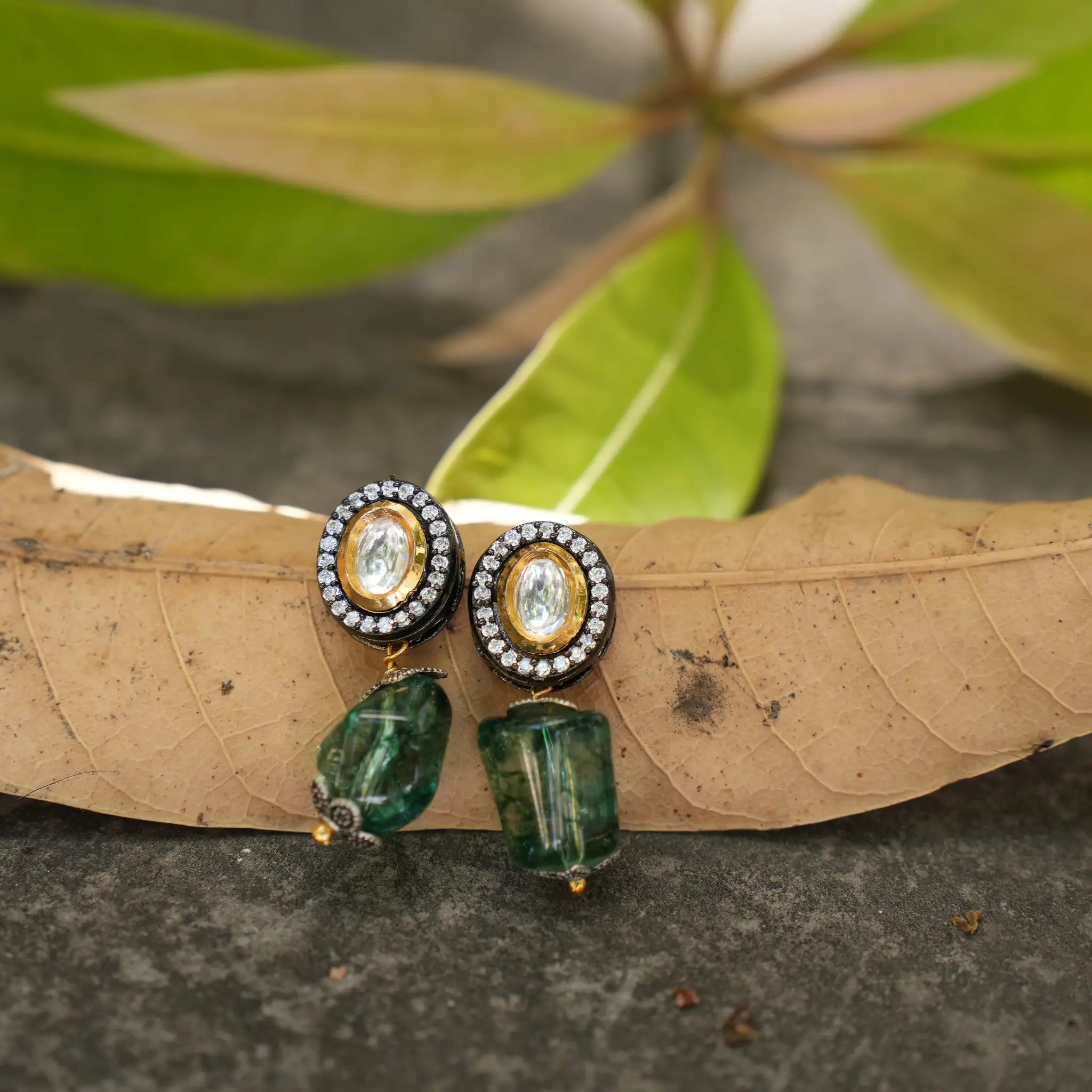 Ishayu Kundan Earrings - Green