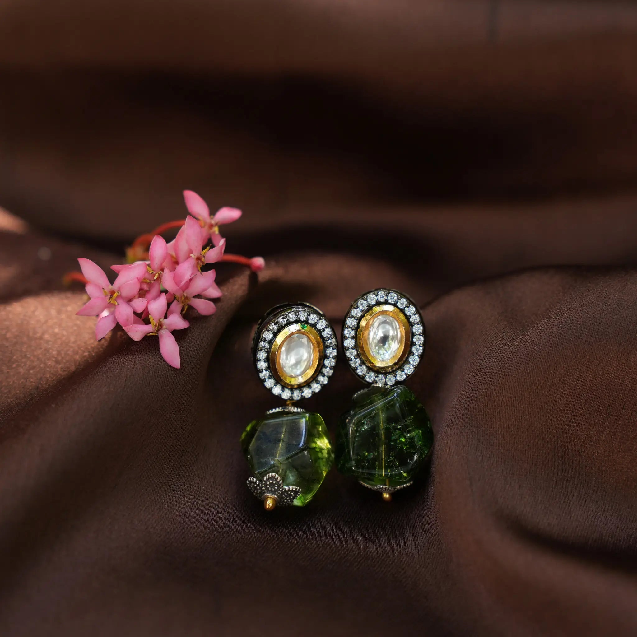 Ishayu Kundan Earrings - Kriti
