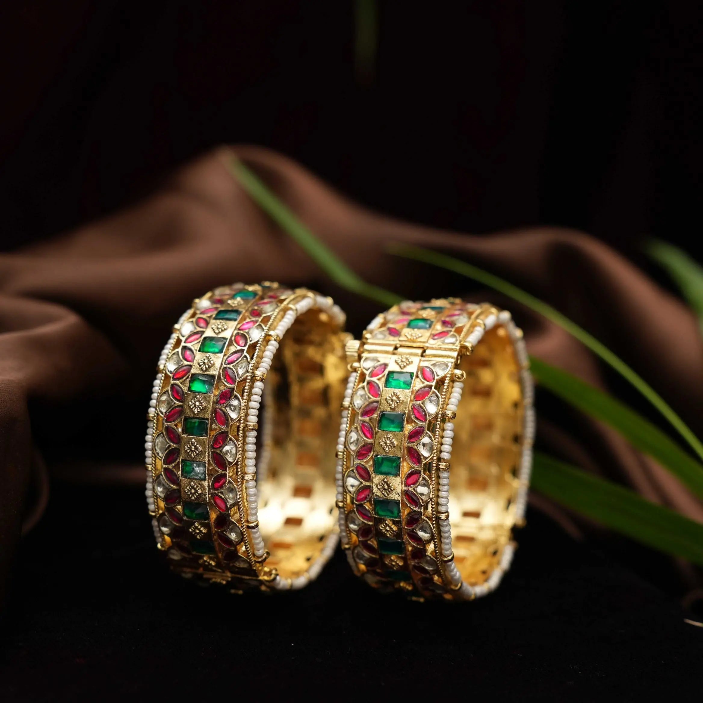 Ishwari Polki Bangles