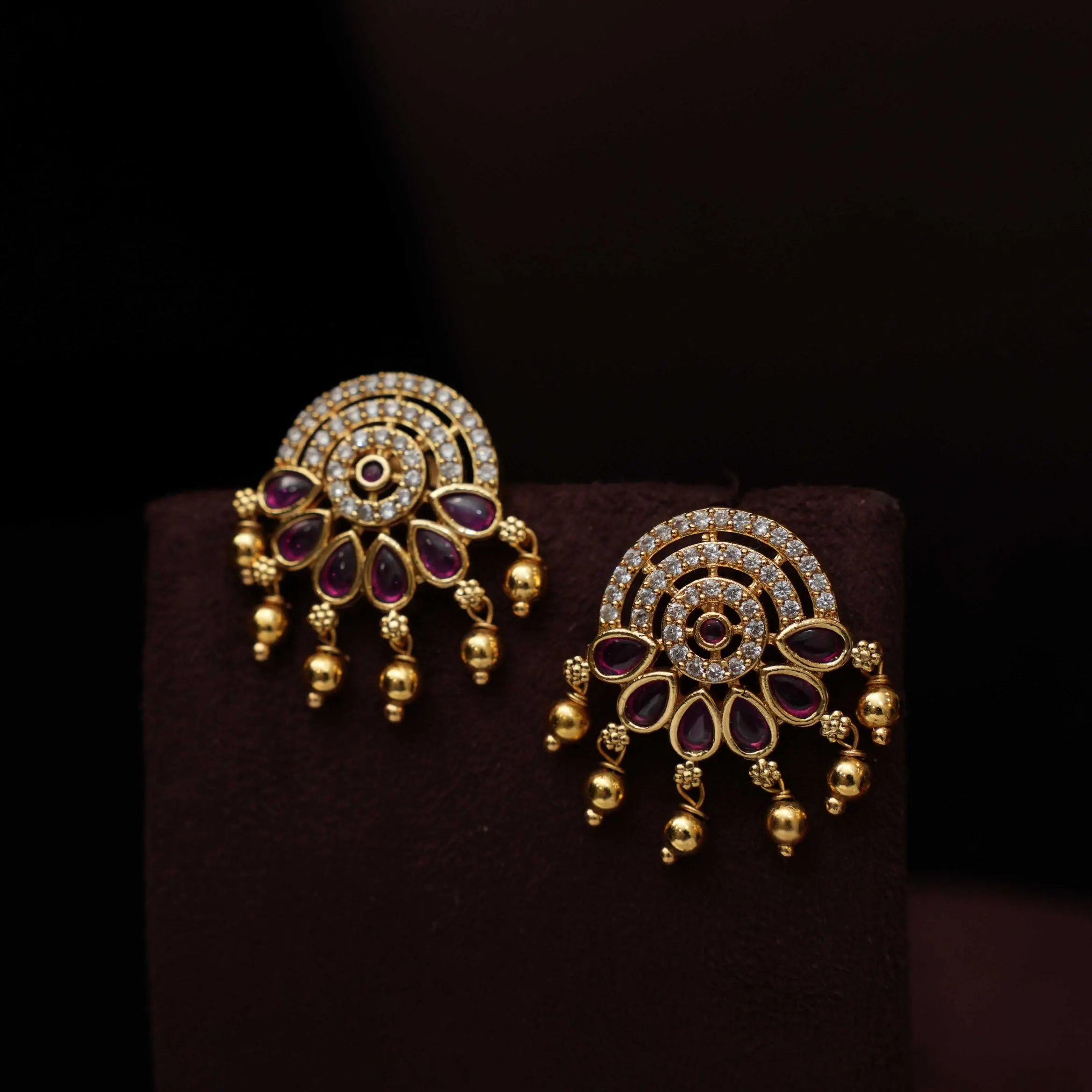 Isla Antique Necklace