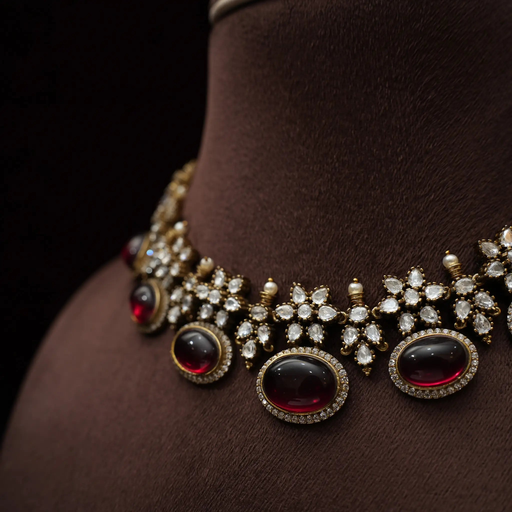 Isla Victorian Polki Choker