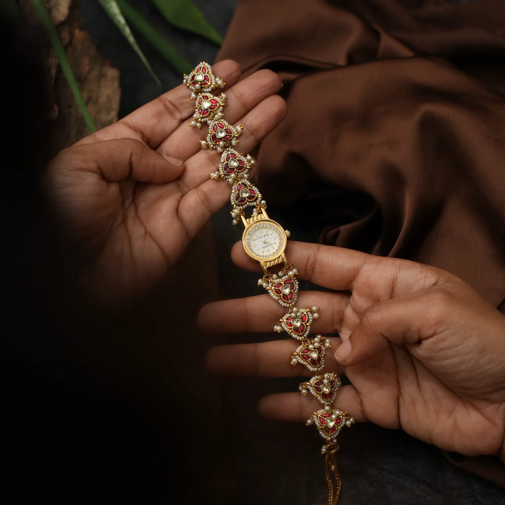 Isvara Polki Watch