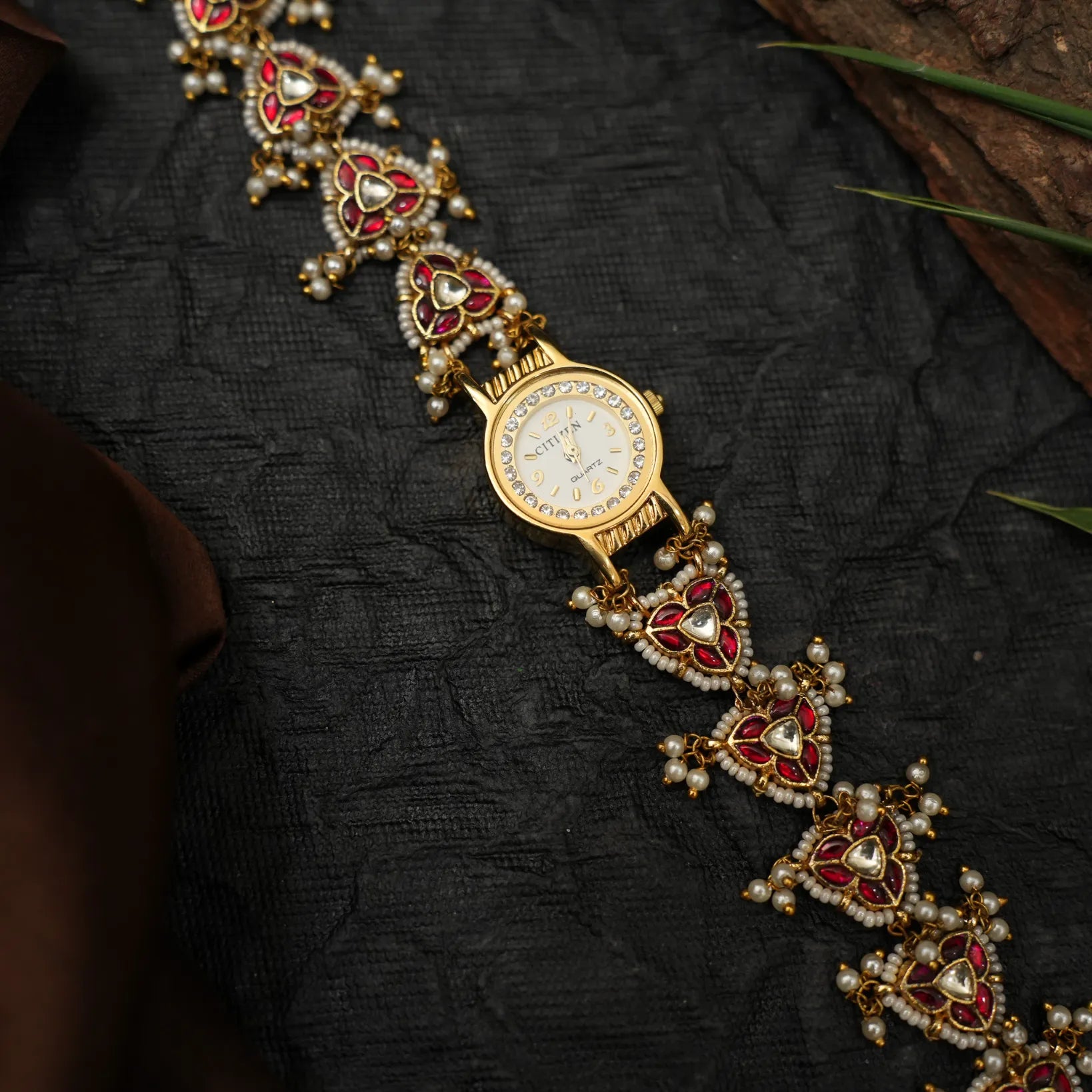 Isvara Polki Watch