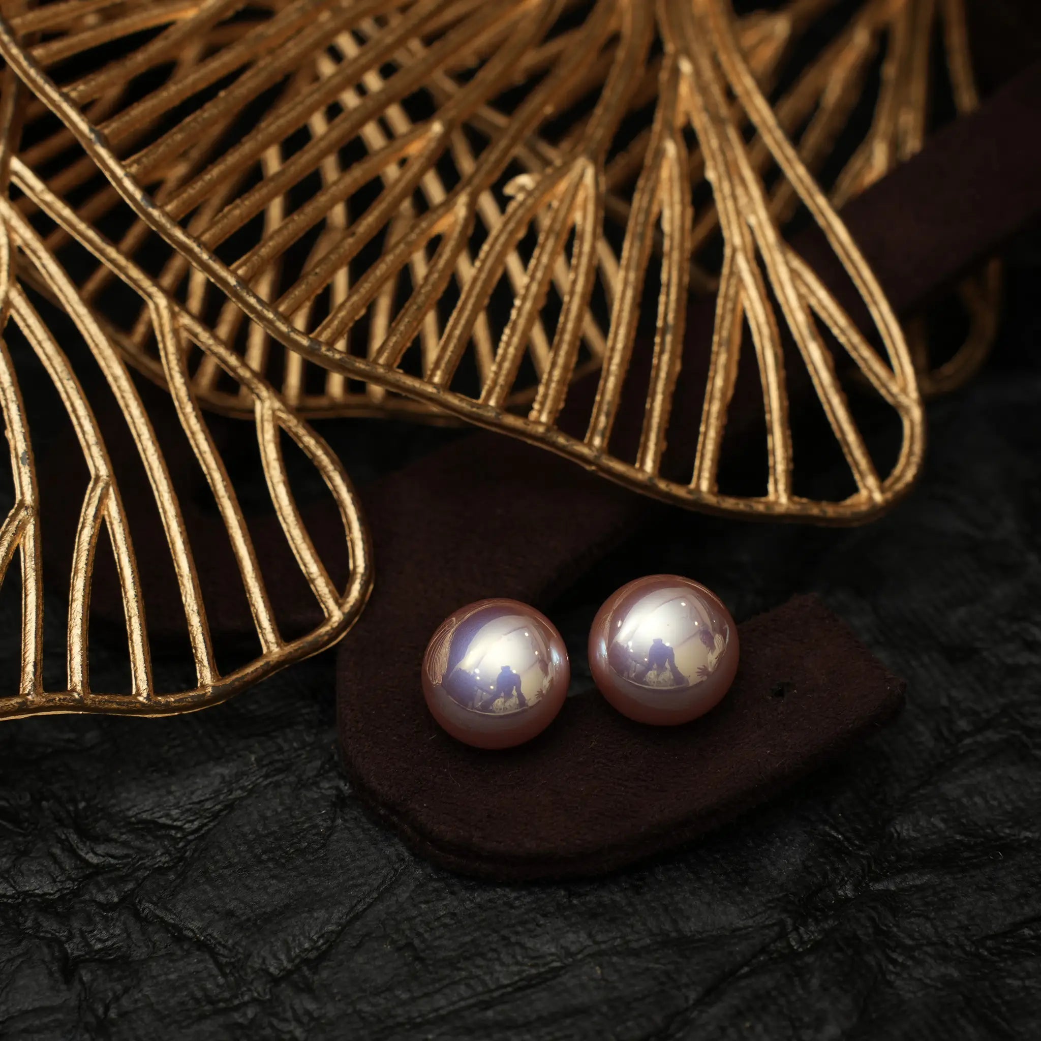 Ivan Pearl Ear Stud