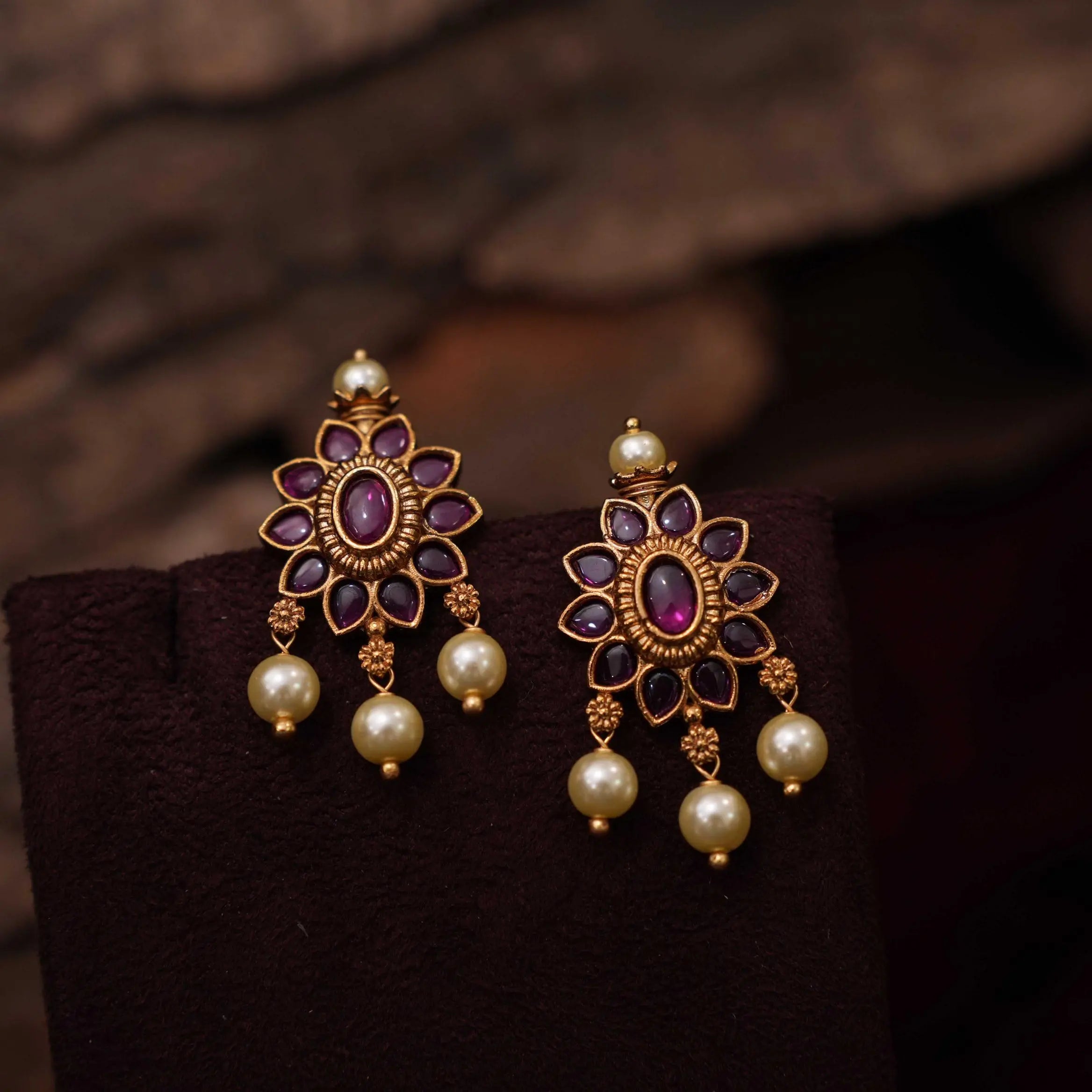 Iyana Antique Necklace