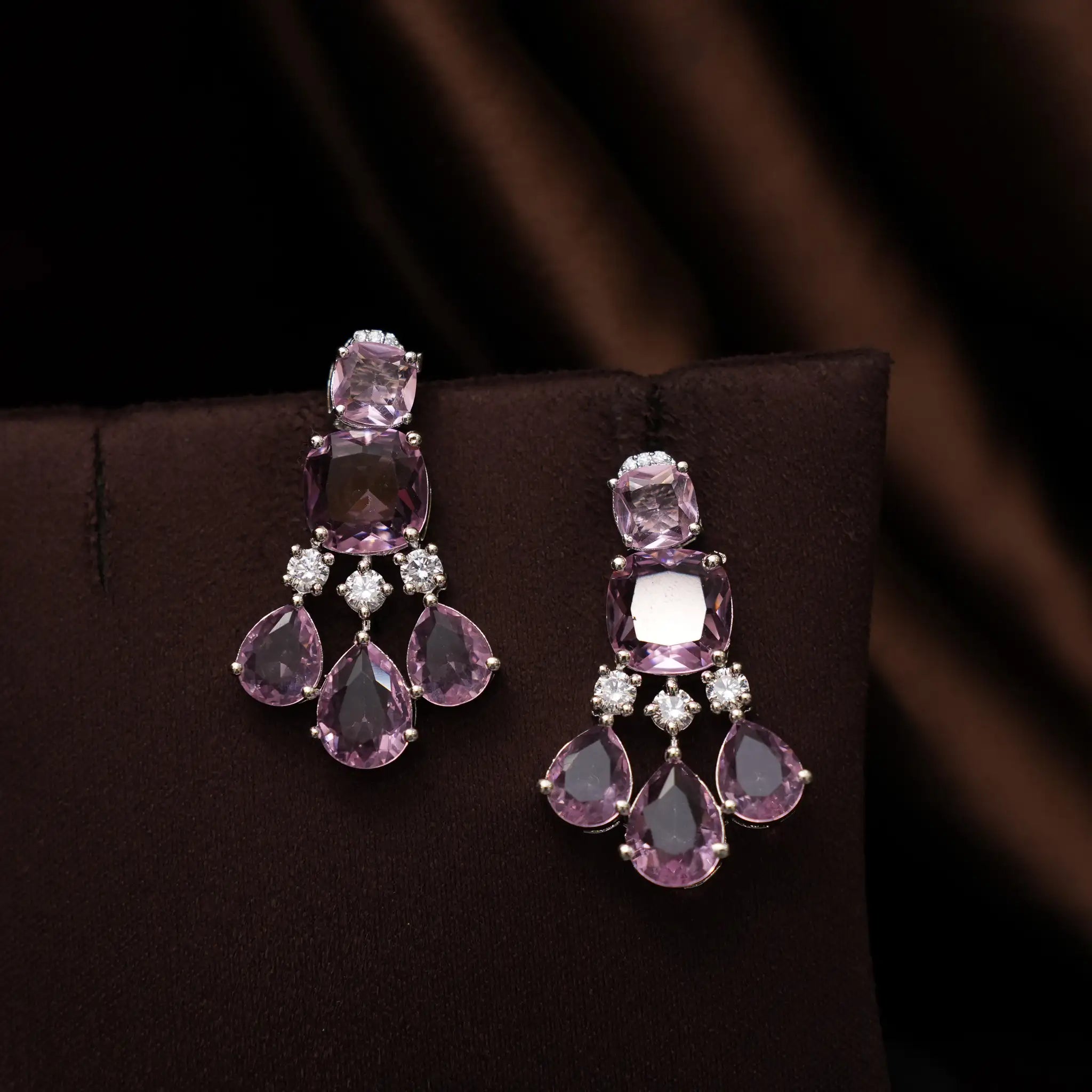 Jagrti Zircon Necklace - Light Pink