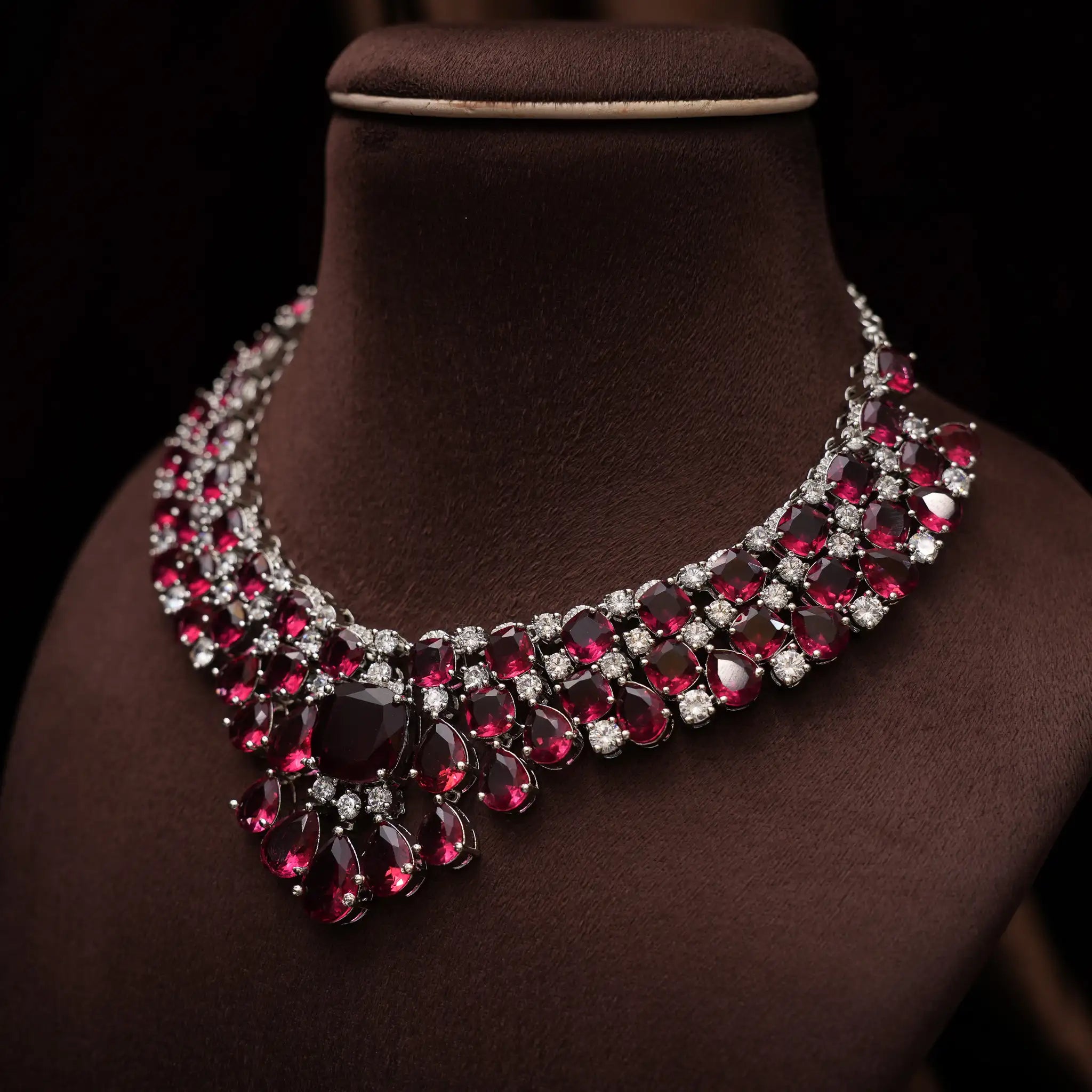 Jagrti Zircon Necklace - Red