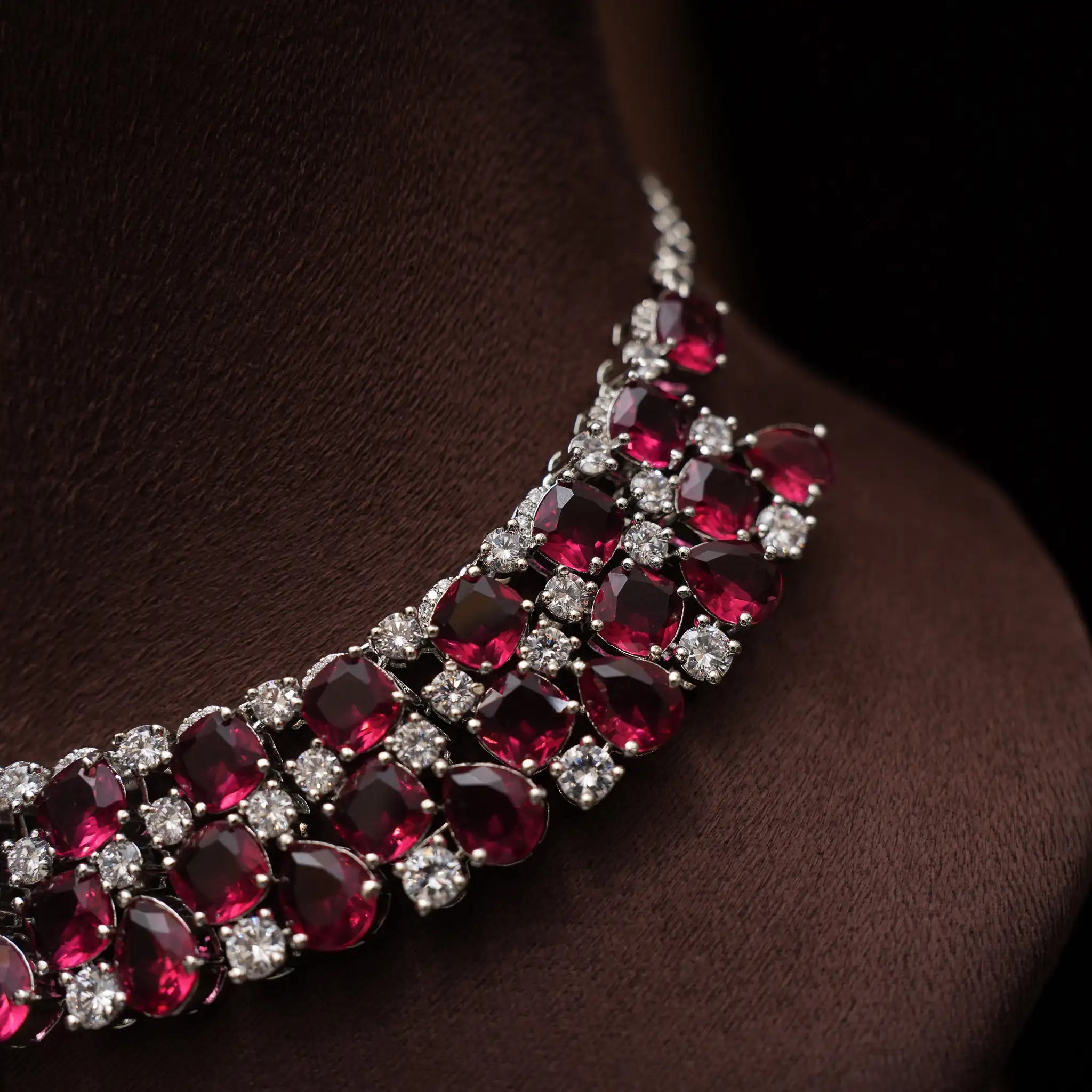 Jagrti Zircon Necklace - Red