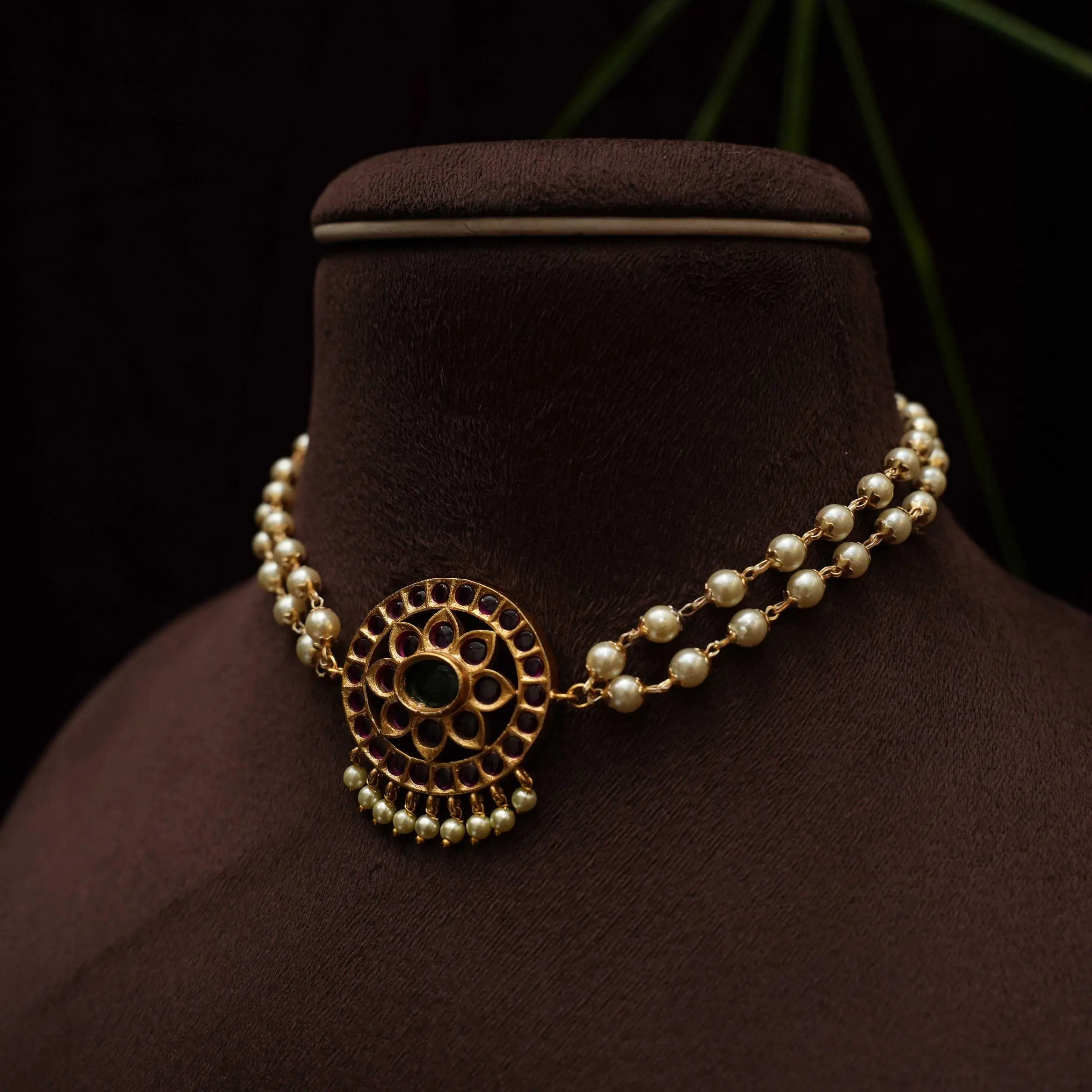 Jagyi Antique Choker