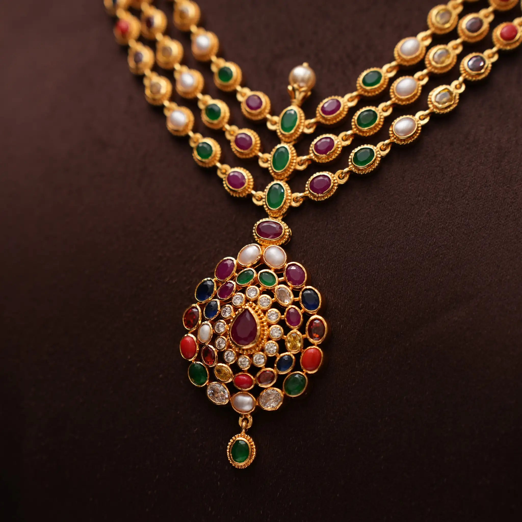 Janu Navarathna Layered Silver Necklace