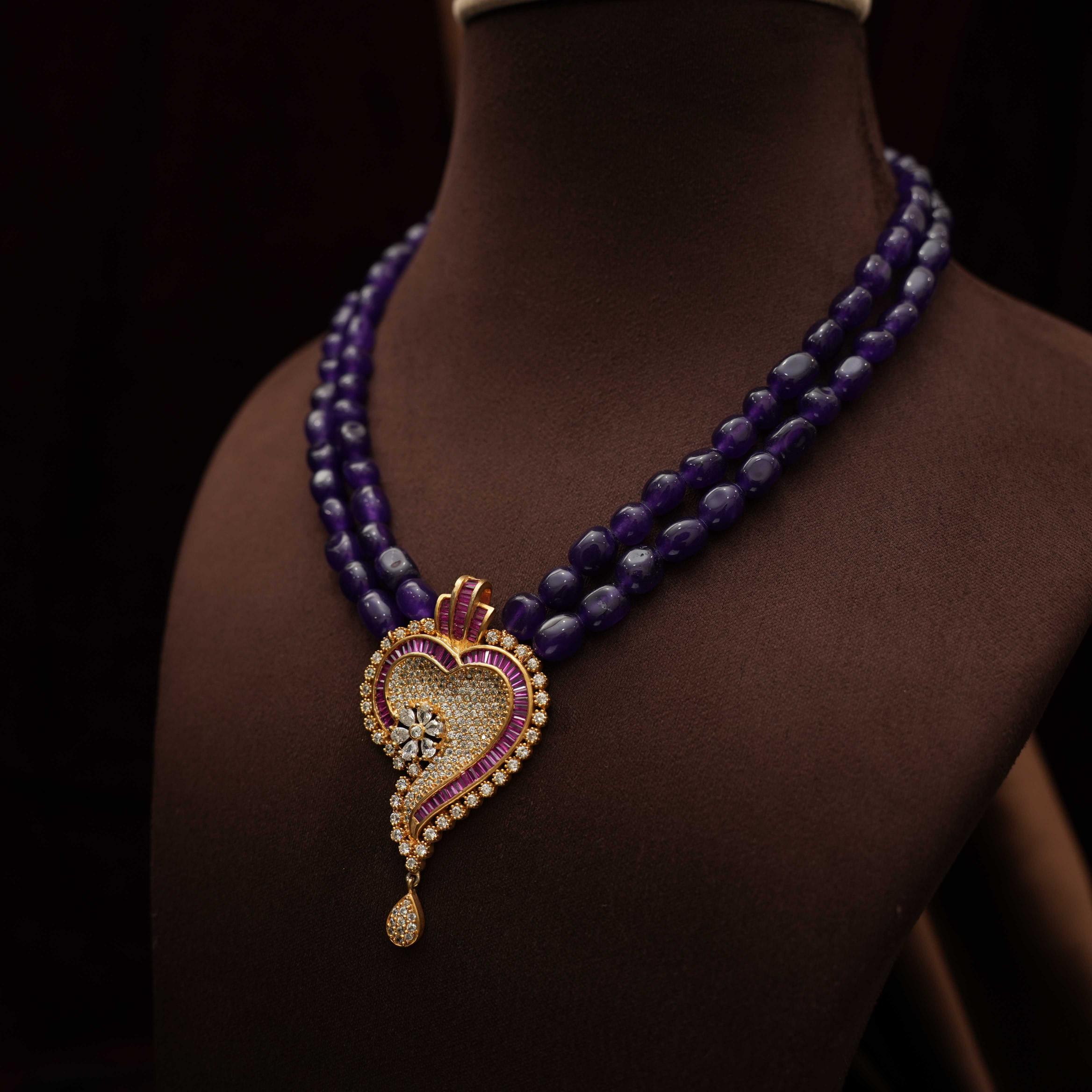 Janvi Beaded Necklace