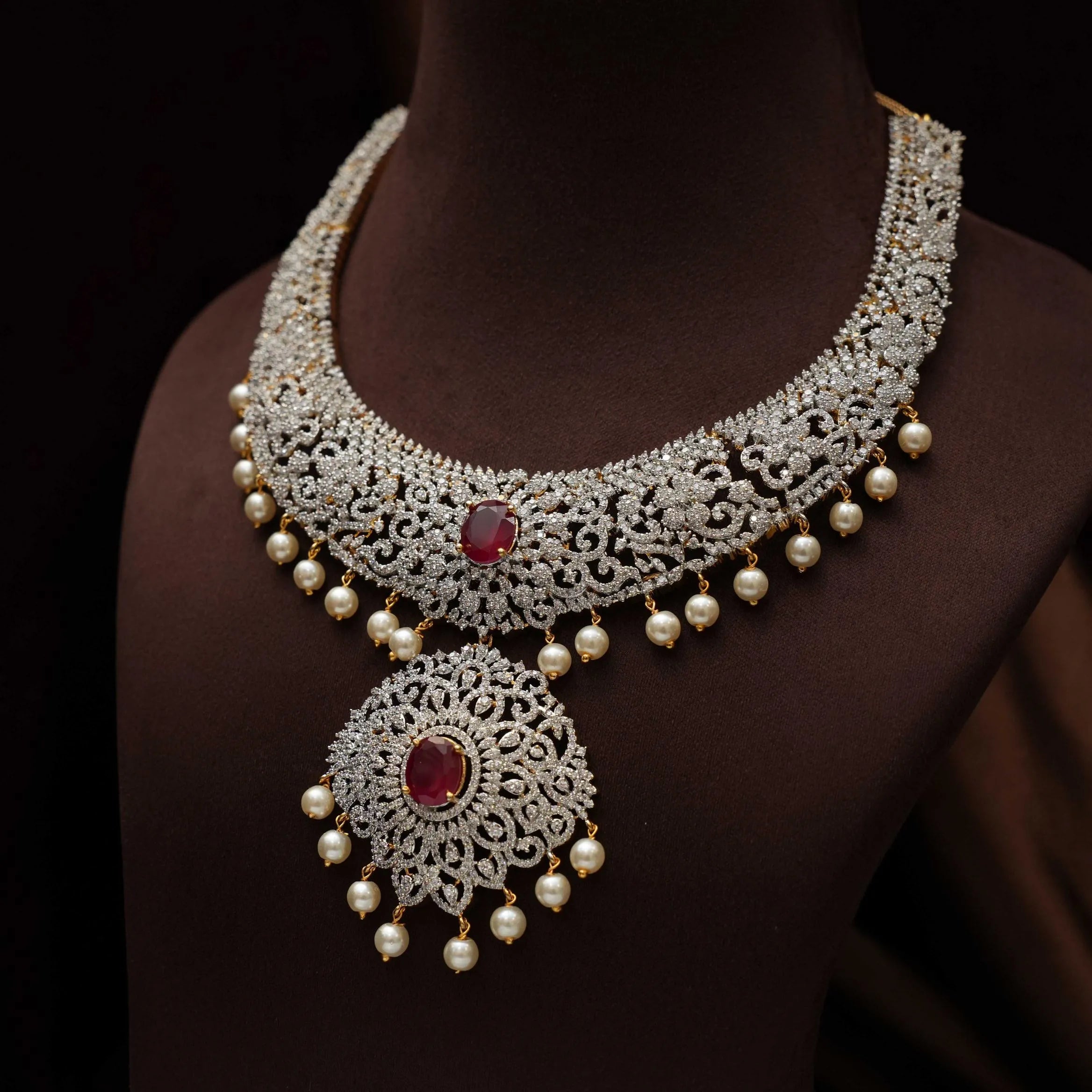 Jasviri Zircon Necklace