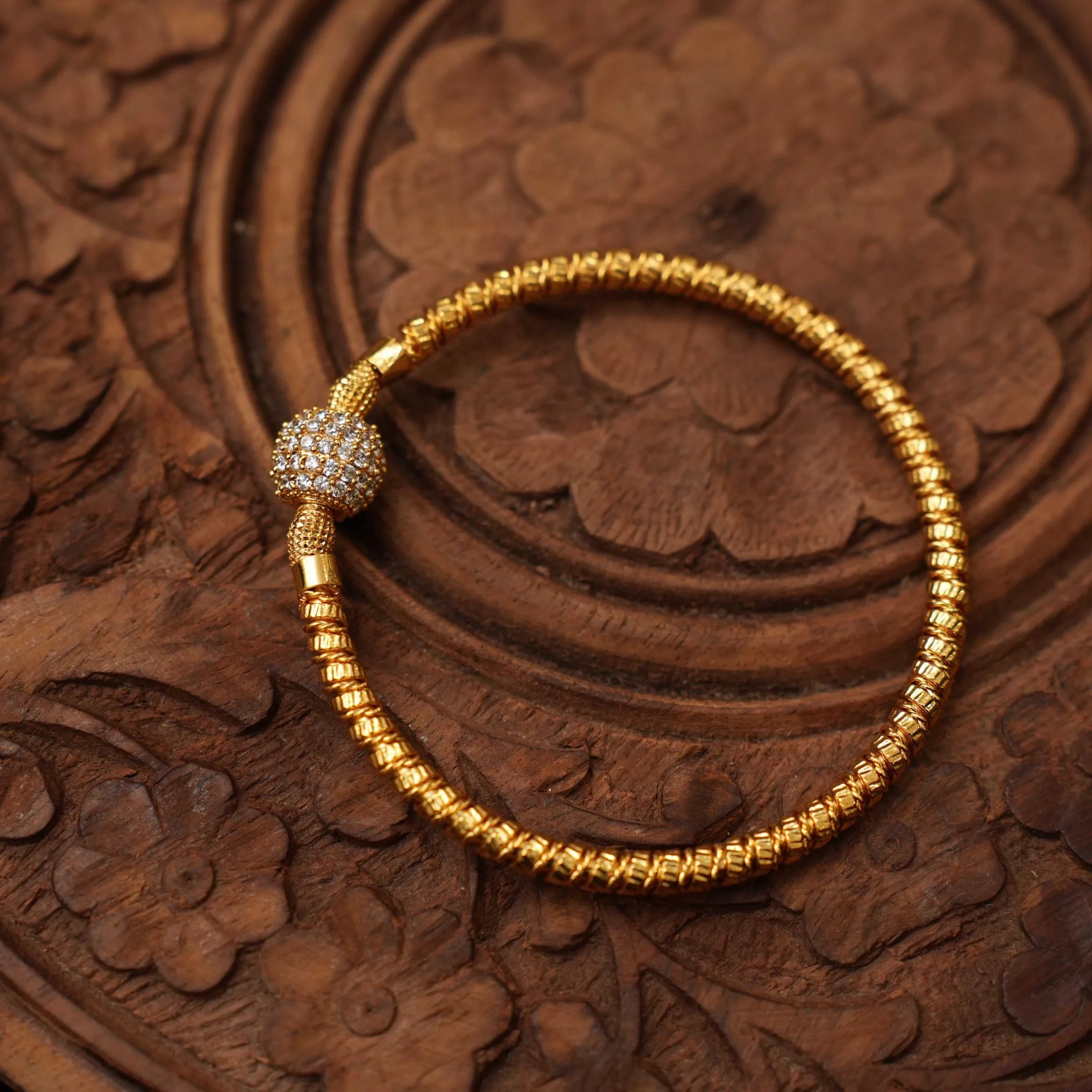 Jisnu Antique Bangle