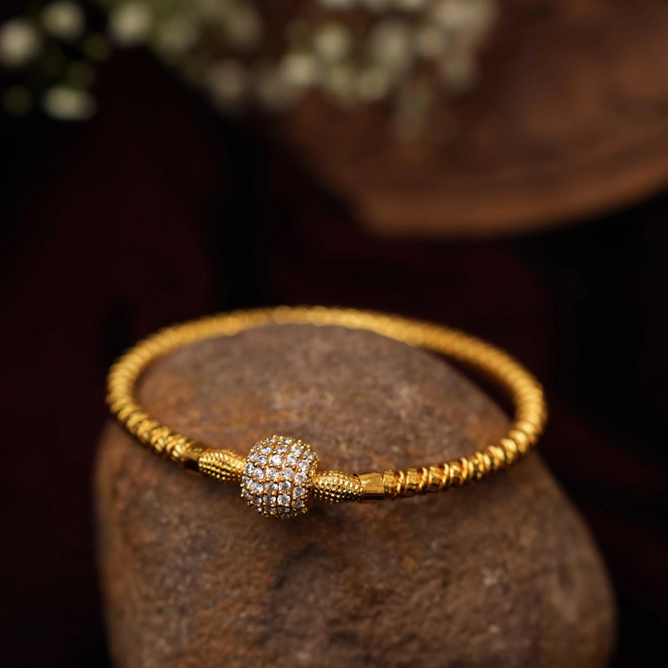 Jisnu Antique Bangle
