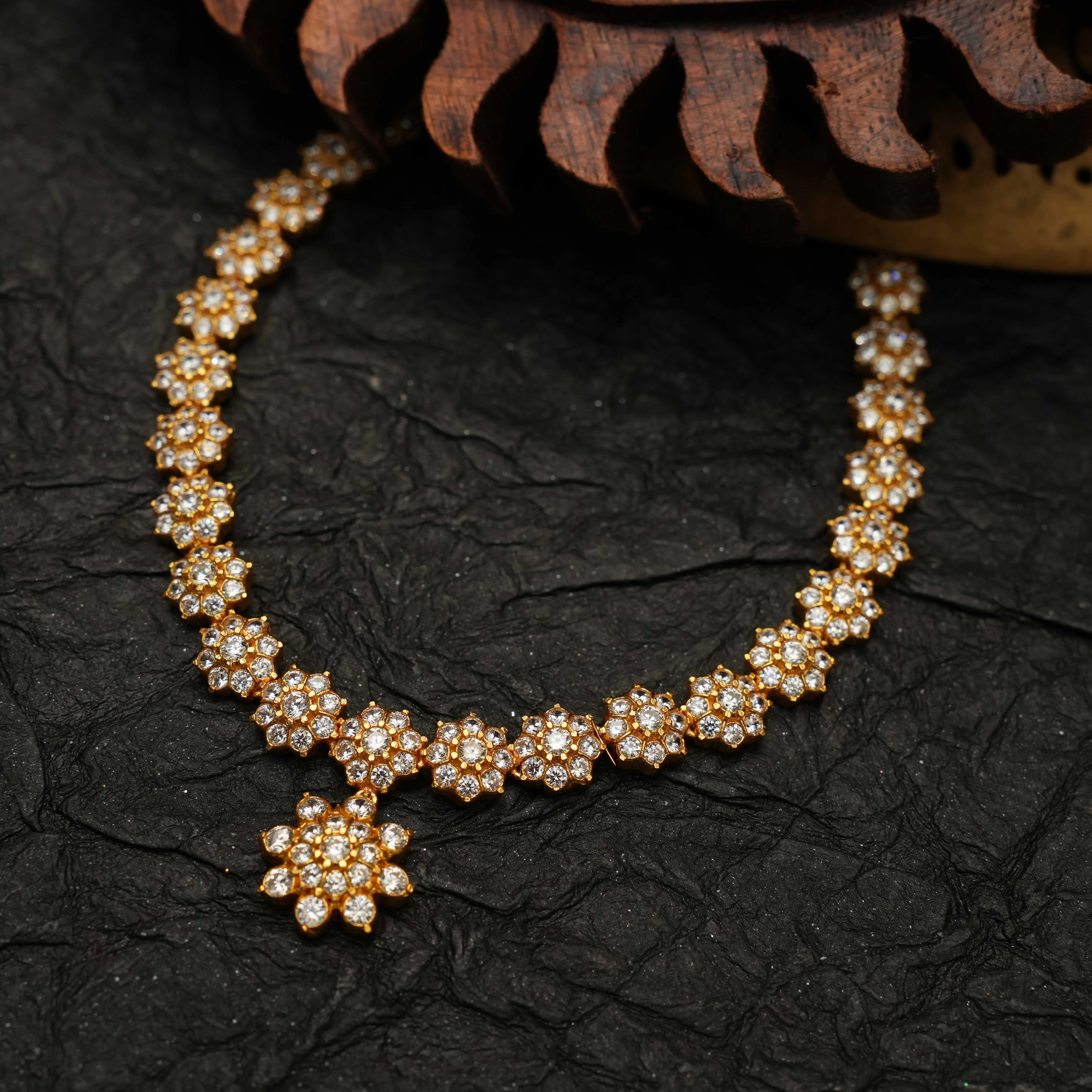 Juhi Silver Necklace