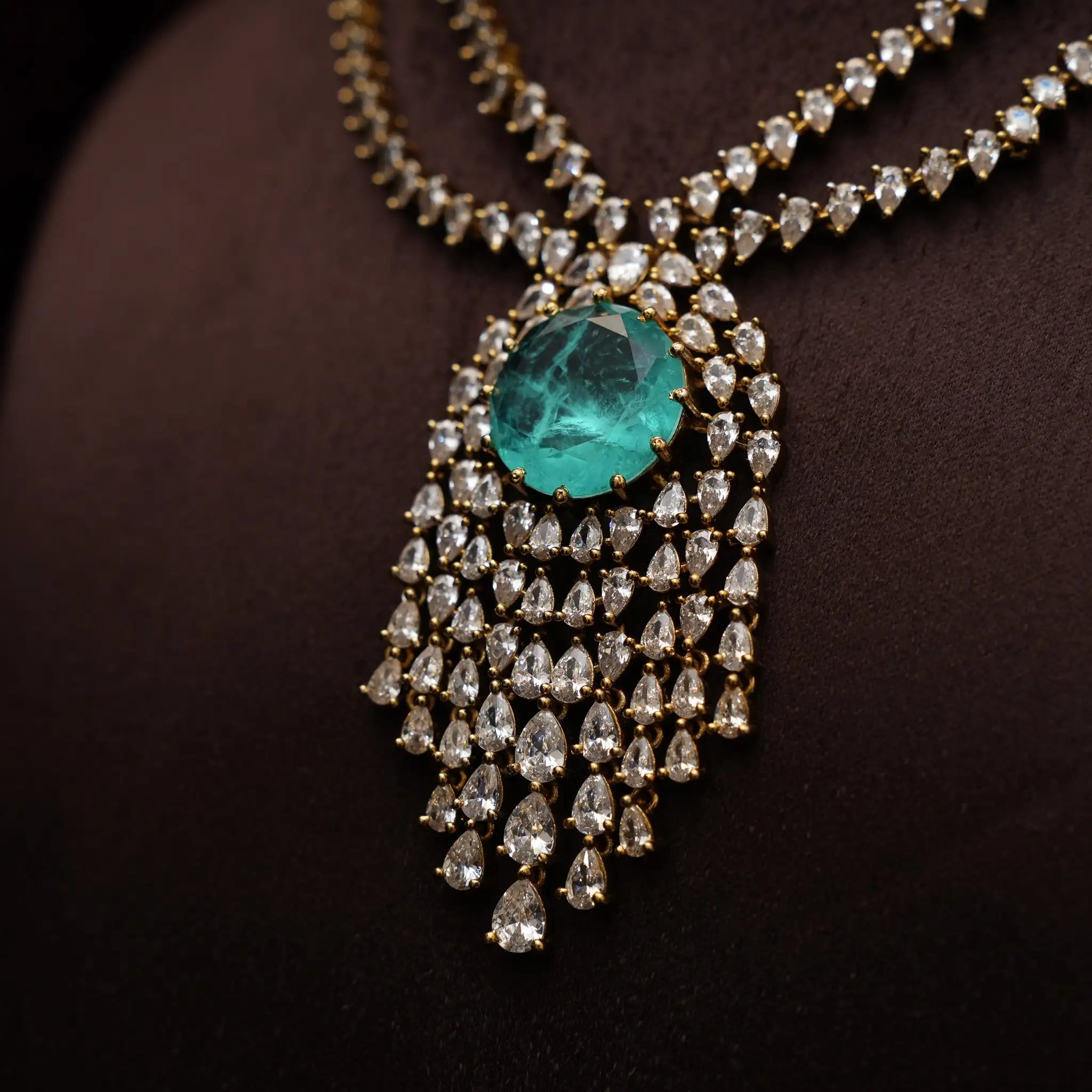 Jutika Zircon Necklace