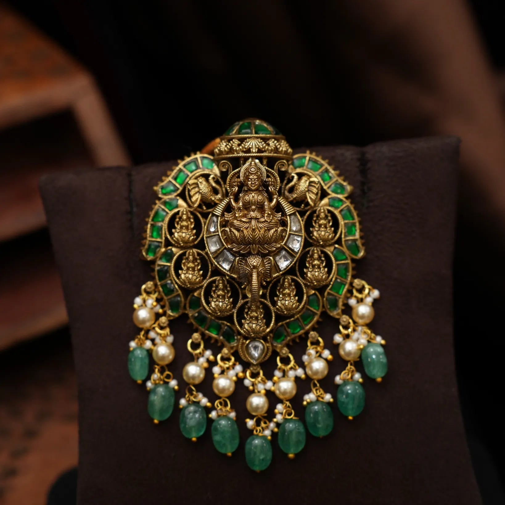 Kairavi Antique Pendant - Green