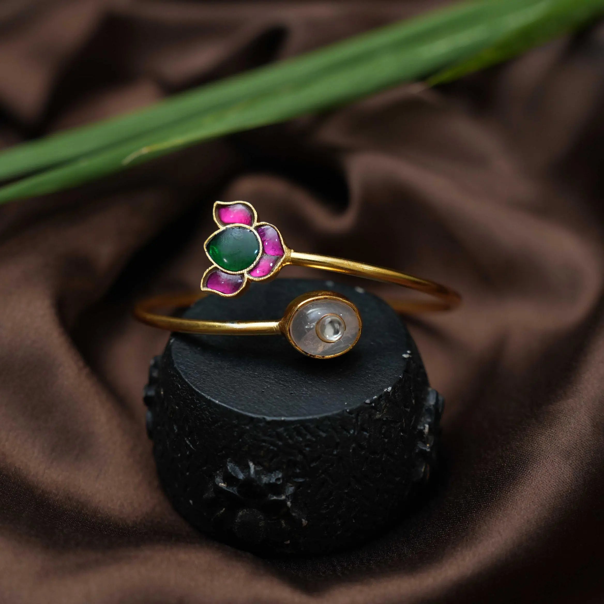 Kanika Silver Kada Bangle