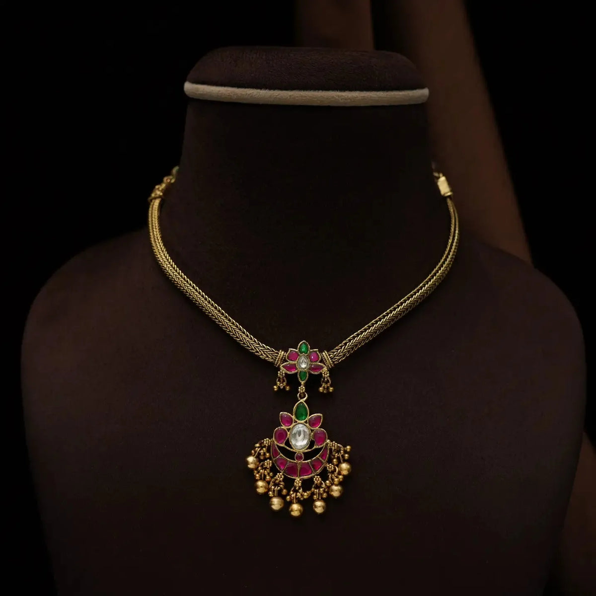 Kapila Antique Attigai Necklace - Red & Green