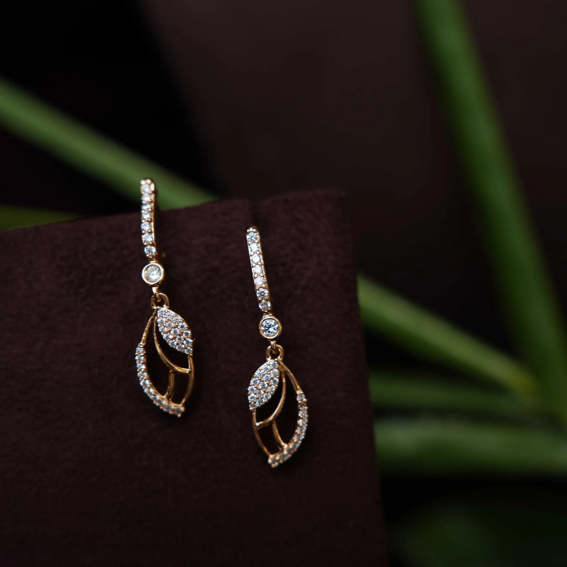 Karshima Zircon Necklace