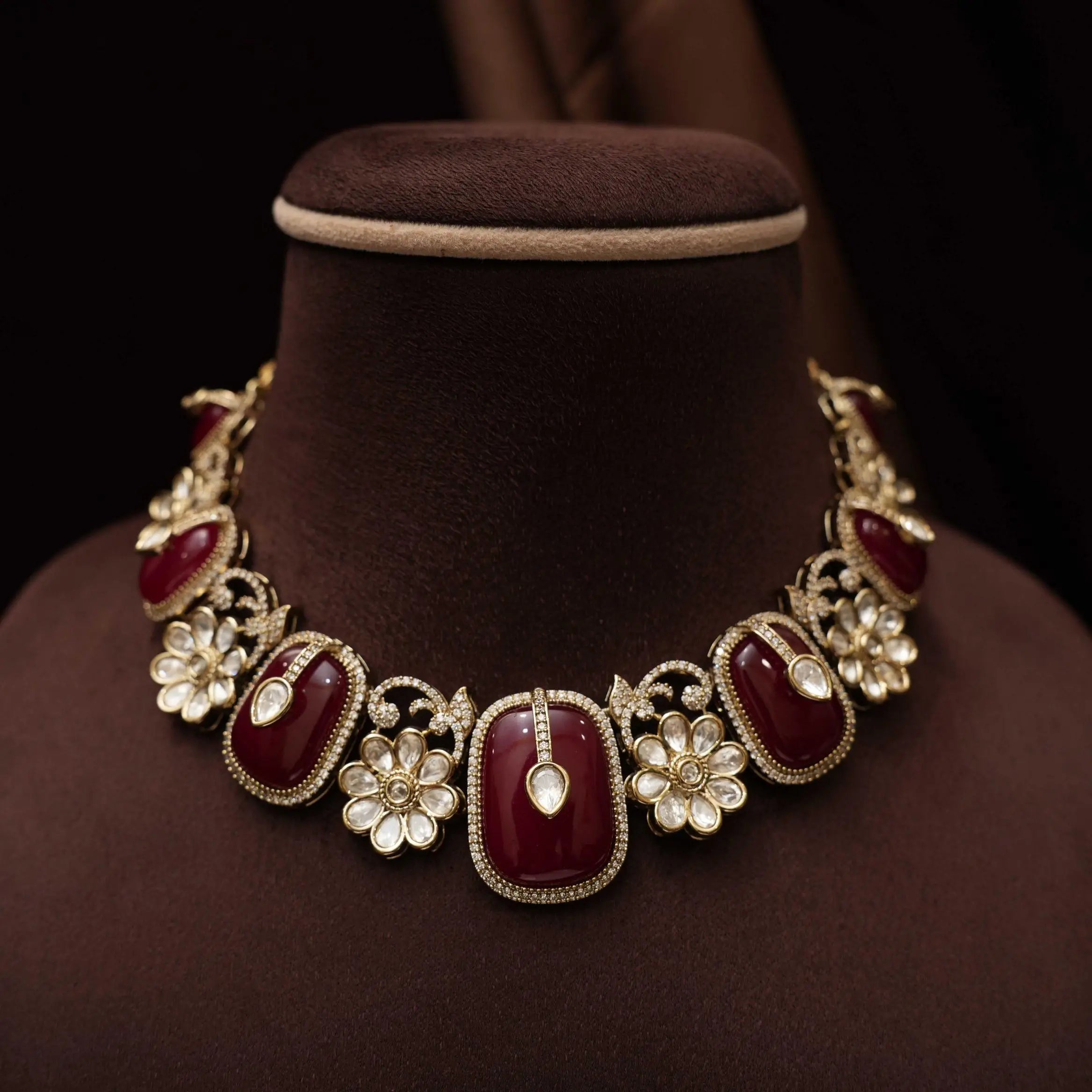 Kivira Kundan Floral Choker - Red