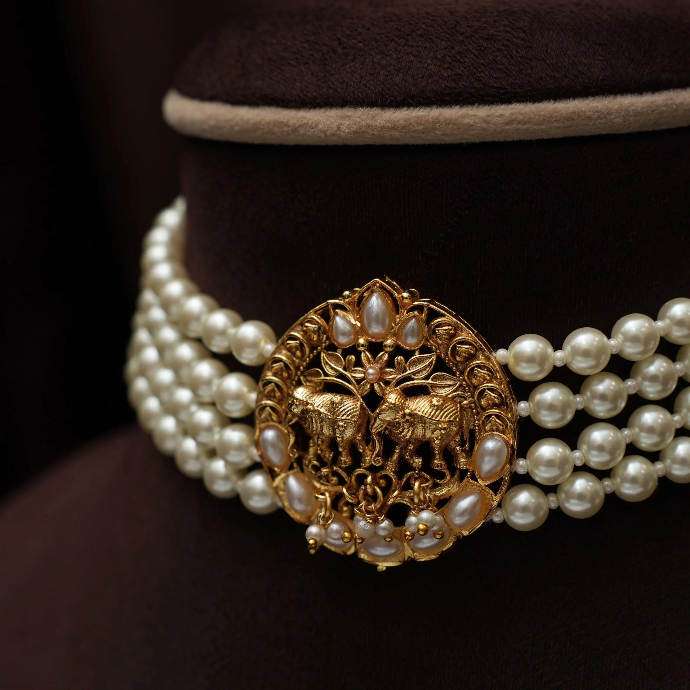 Kiyana Beaded Antique Choker - Pearl