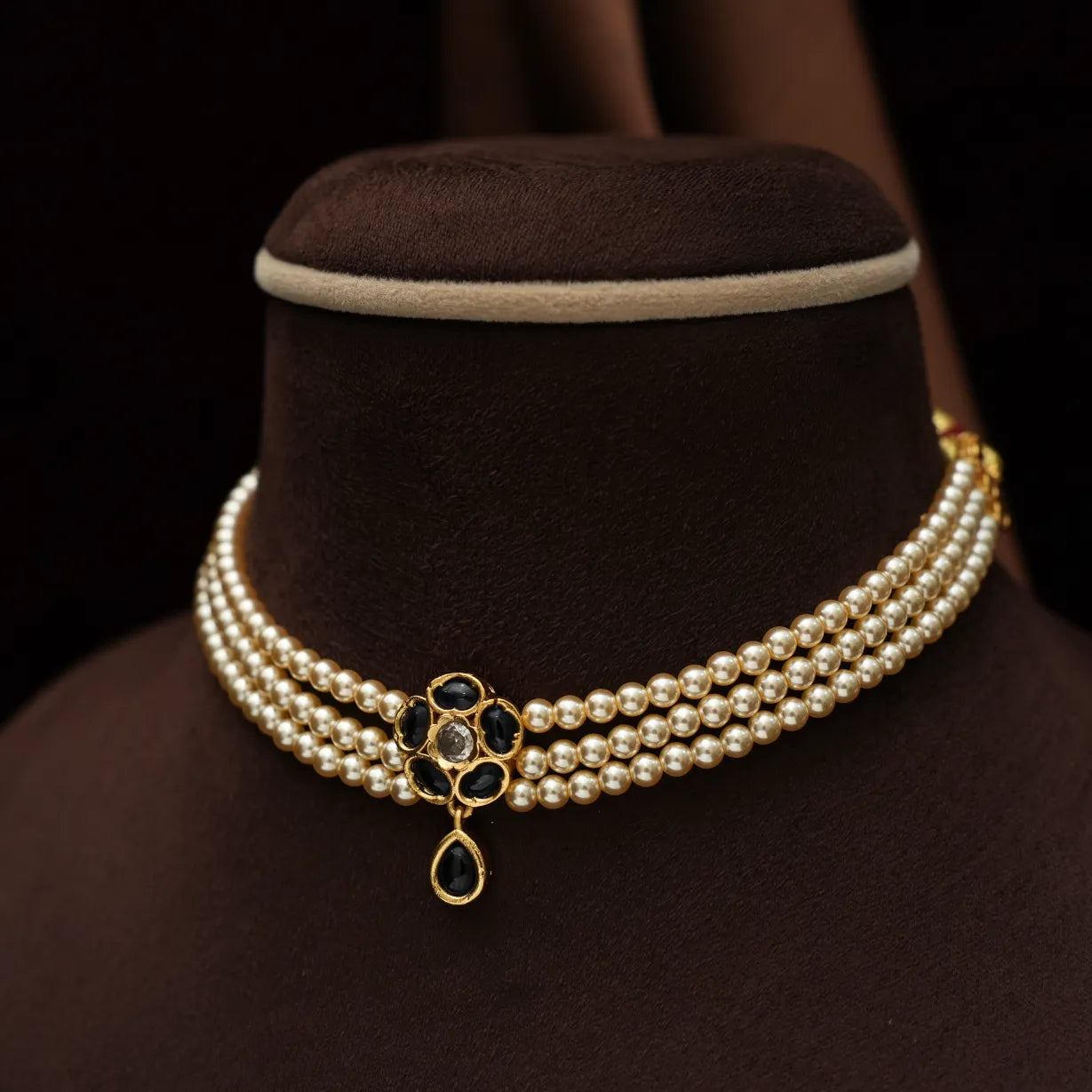 Kshirja Pearl Choker - Blue