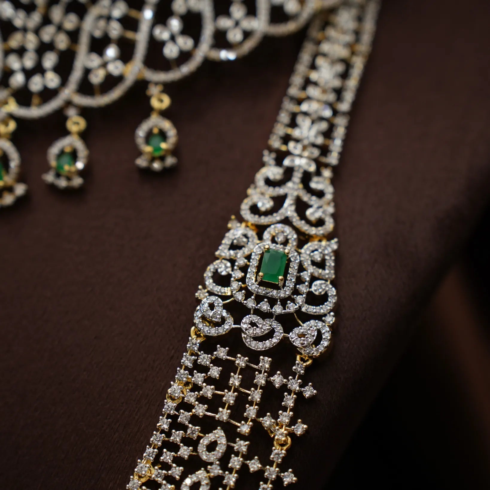 Laghima Zircon Necklace Set