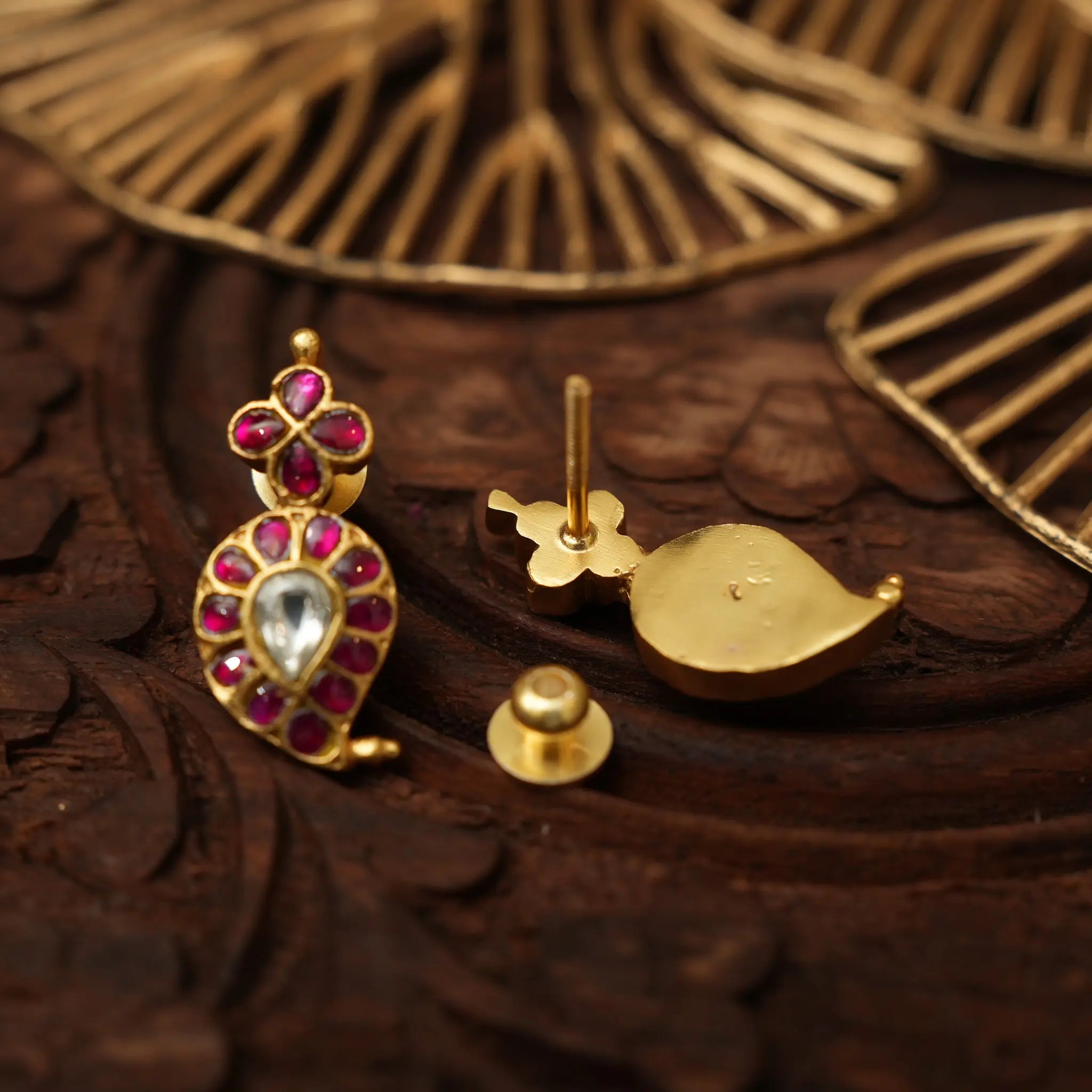 Lanvika Polki Mango Pendant - Red