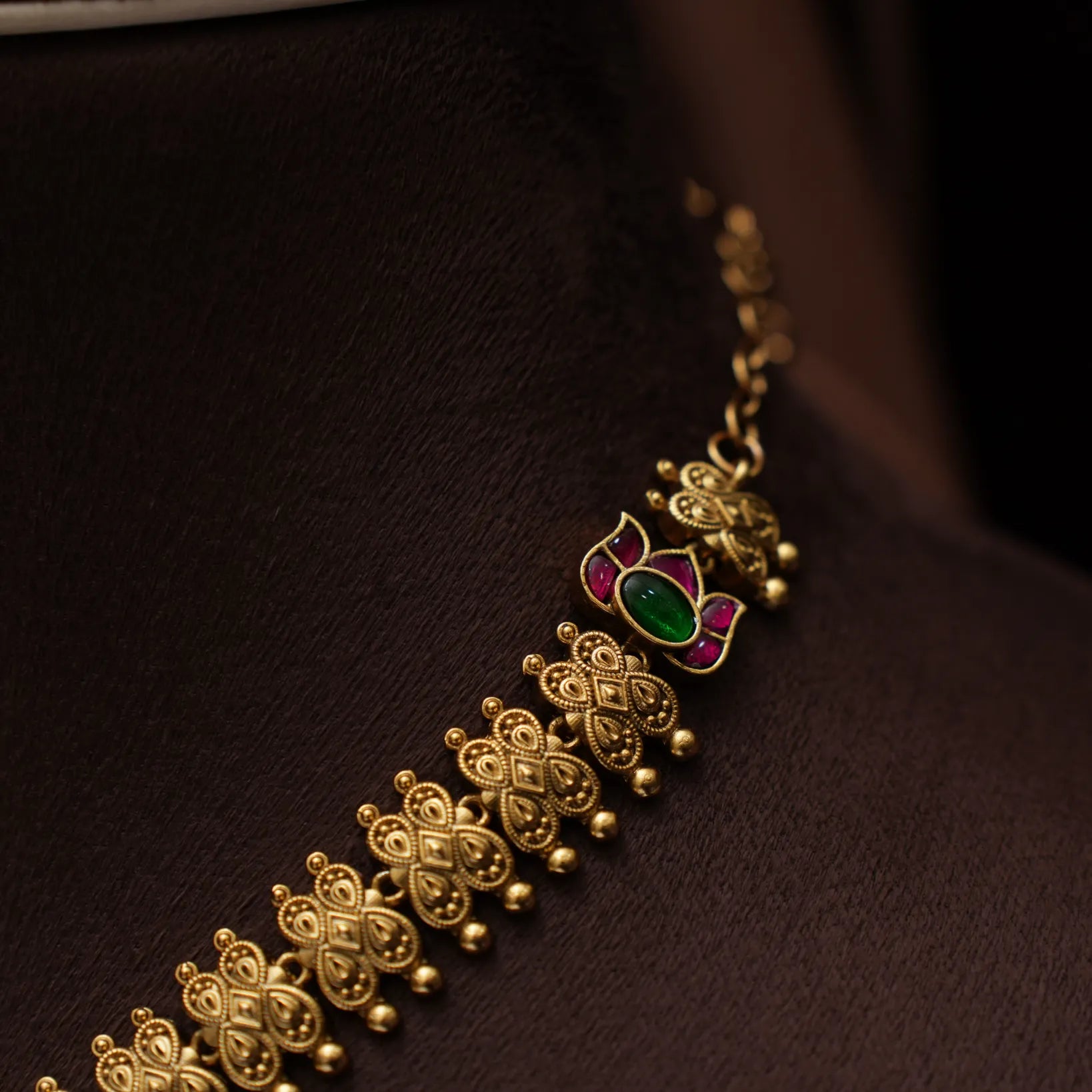 Laranya Antique Necklace - Fern