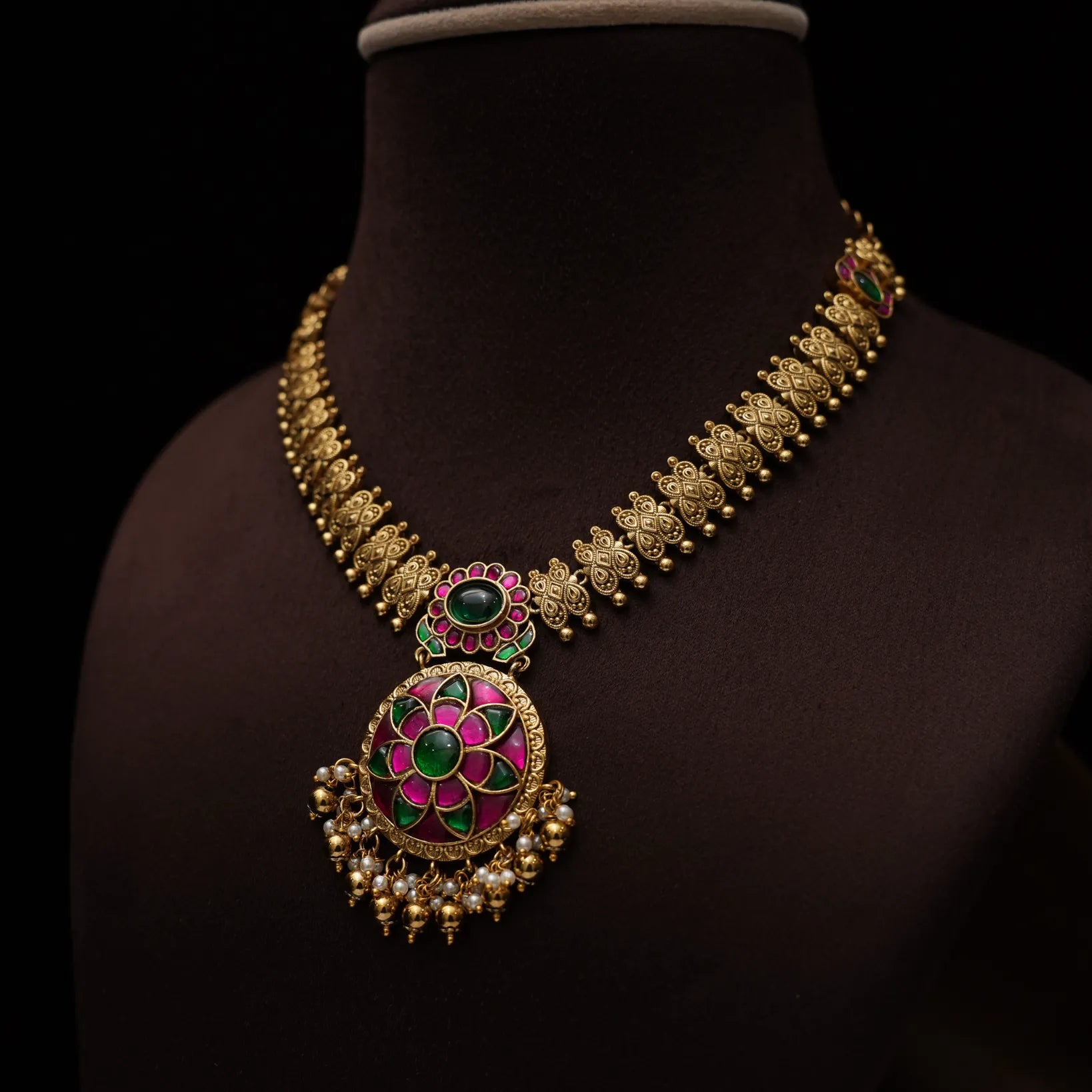 Laranya Antique Necklace - Uma
