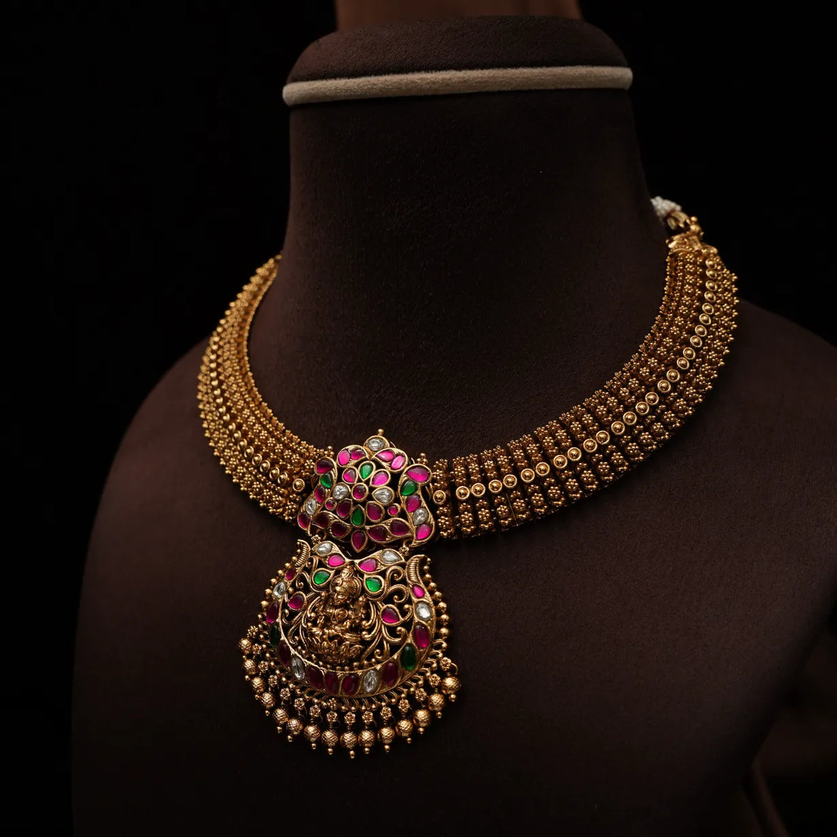 Lavini Antique Necklace - Jane