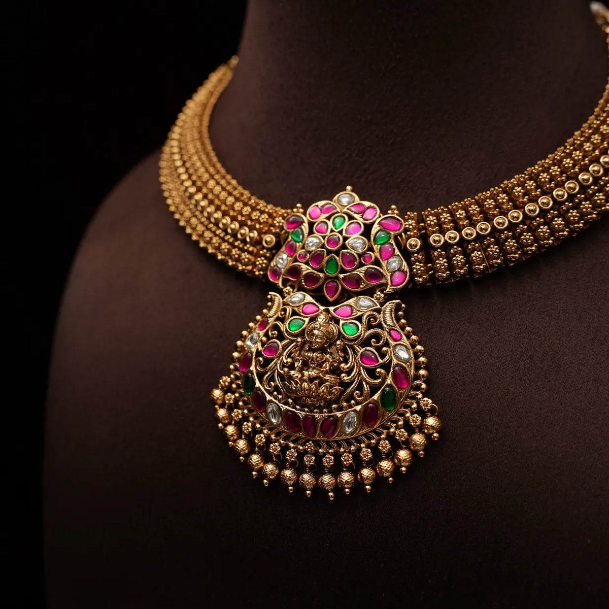 Lavini Antique Necklace - Jane