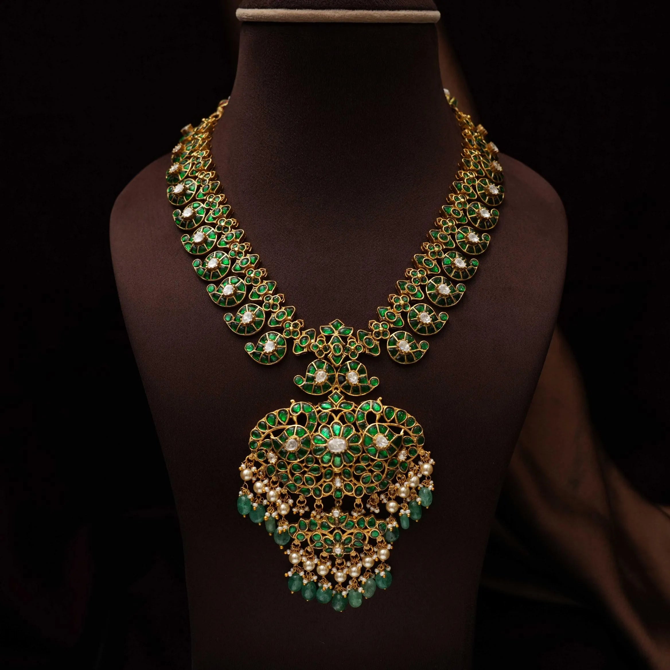 Layla Antique Mango Necklace