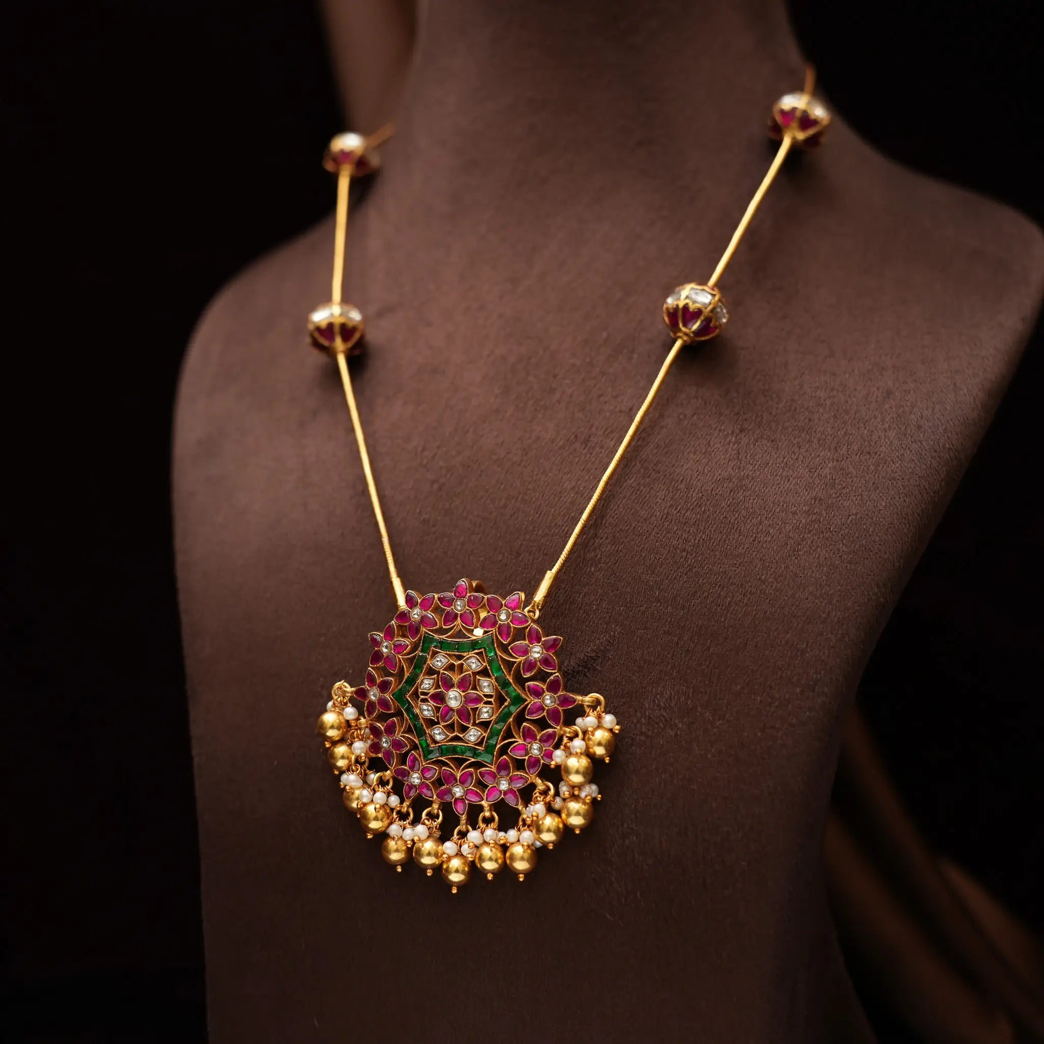 Lekha Silver Necklace - Julia