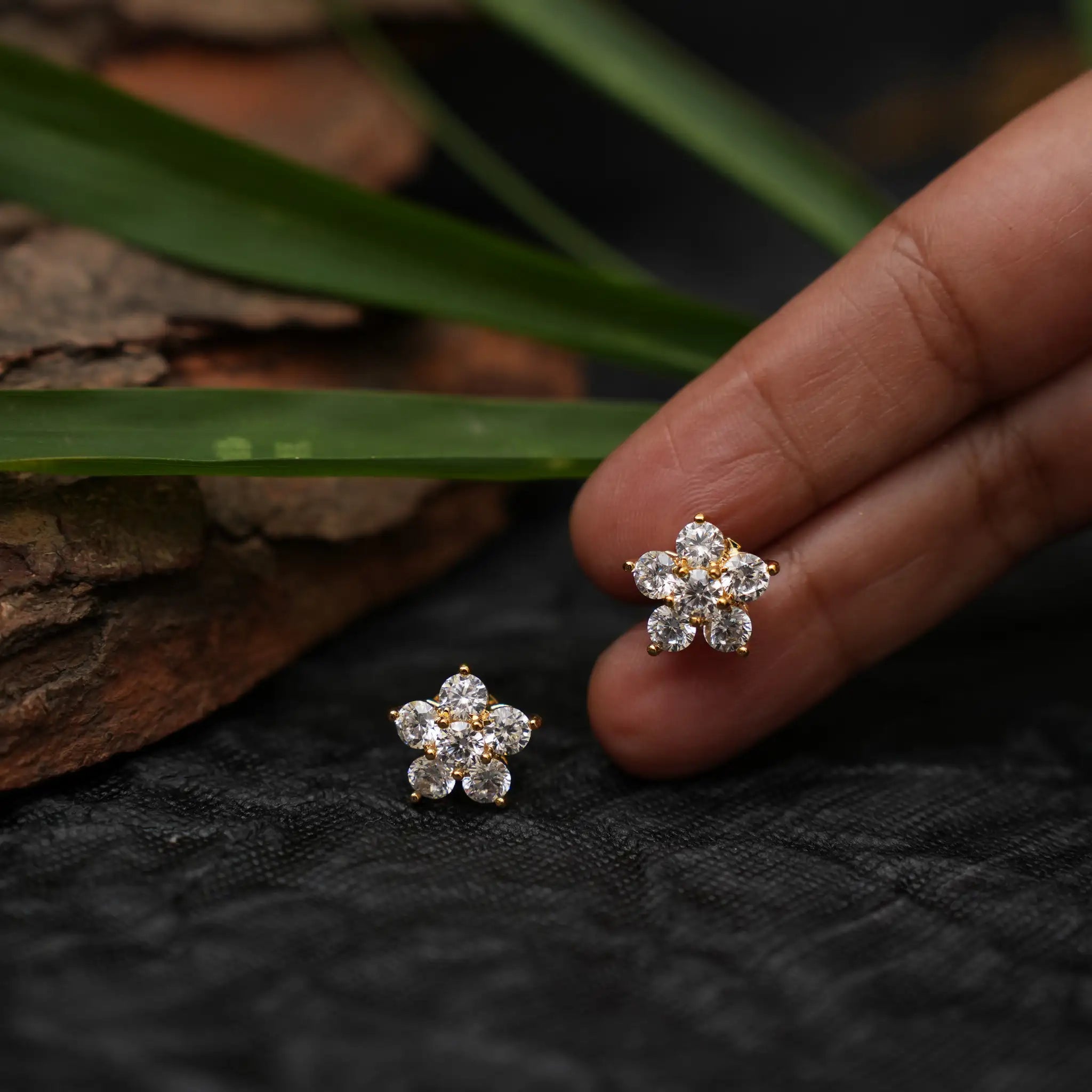 Lex Zircon Ear Stud