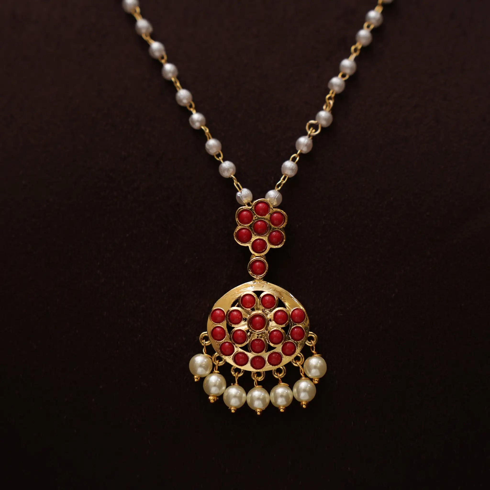 Lisha Antique Pearl Necklace