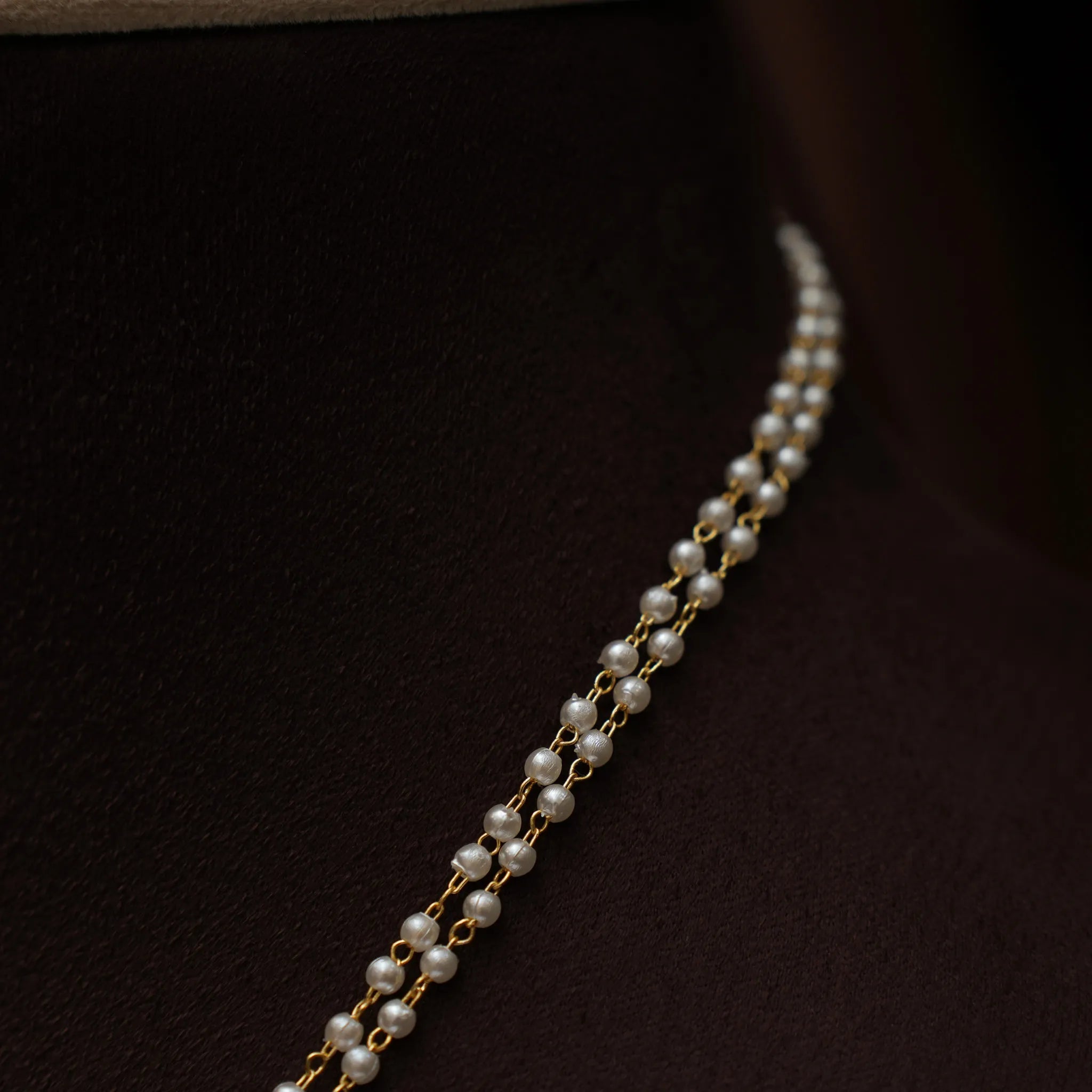 Lisha Antique Pearl Necklace