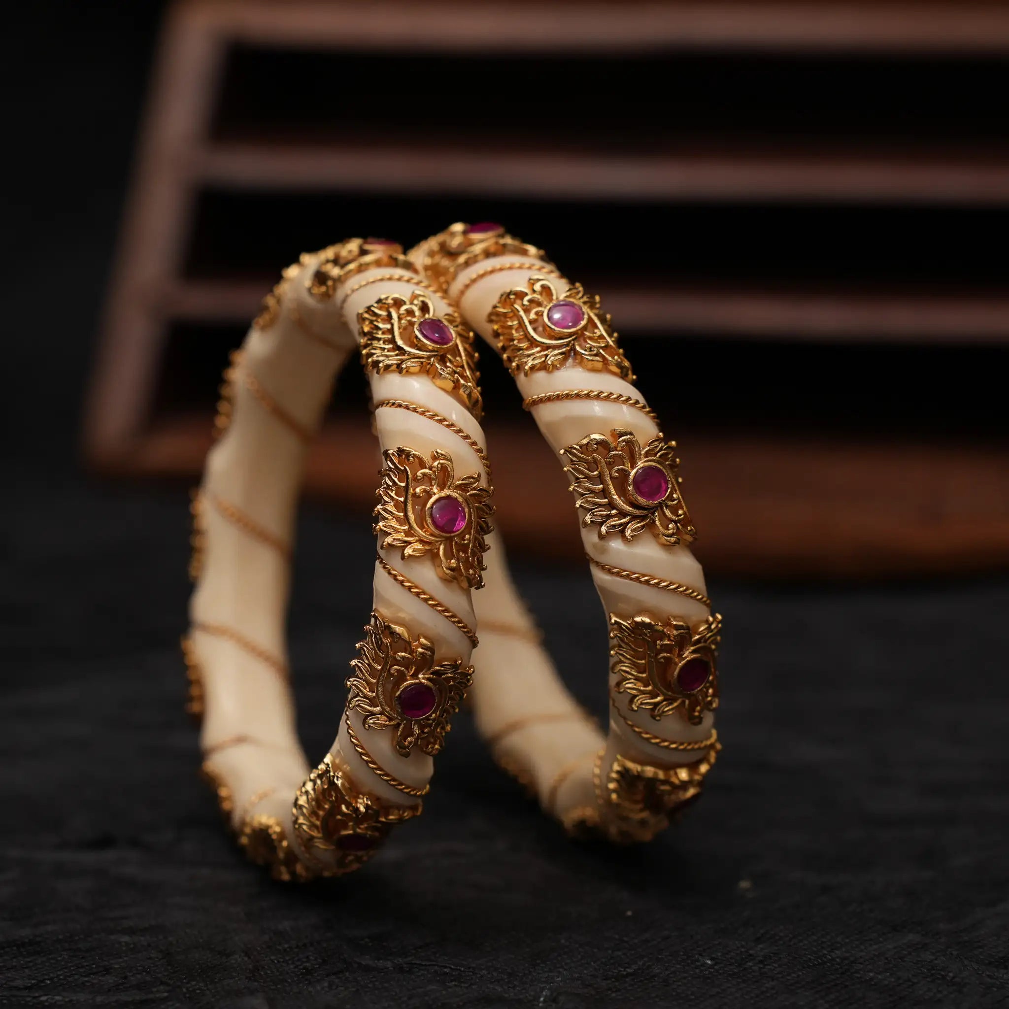 Manita Polki Bangles