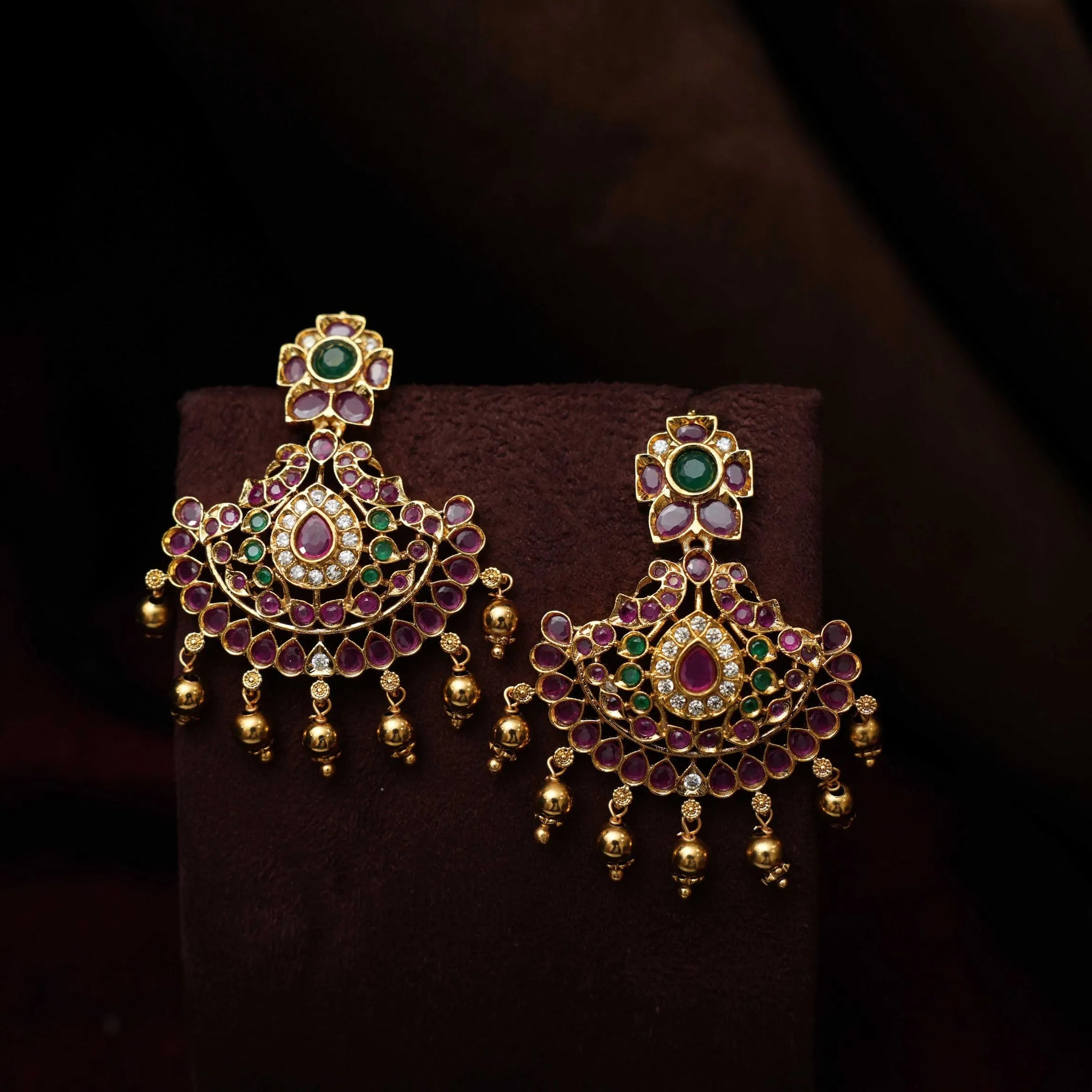 Medha Antique Necklace