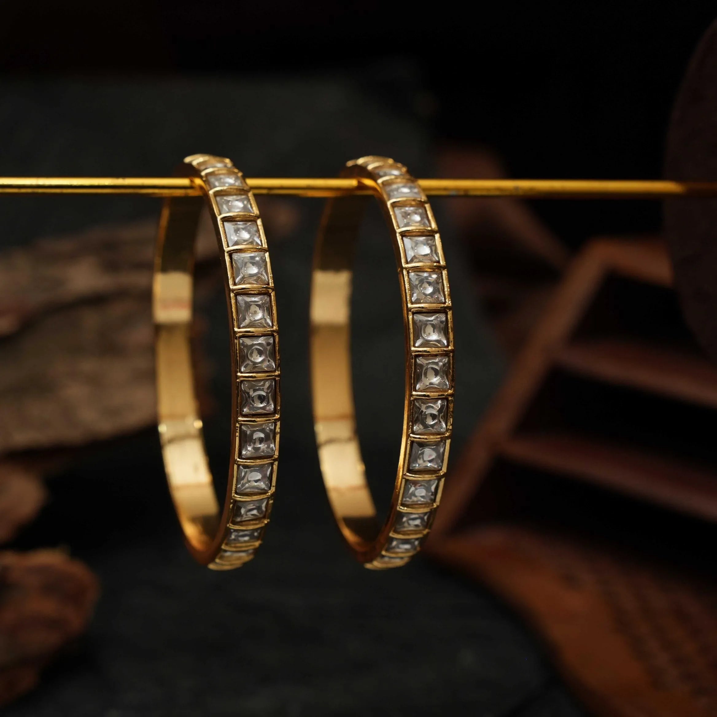 Meera Antique Bangles - White