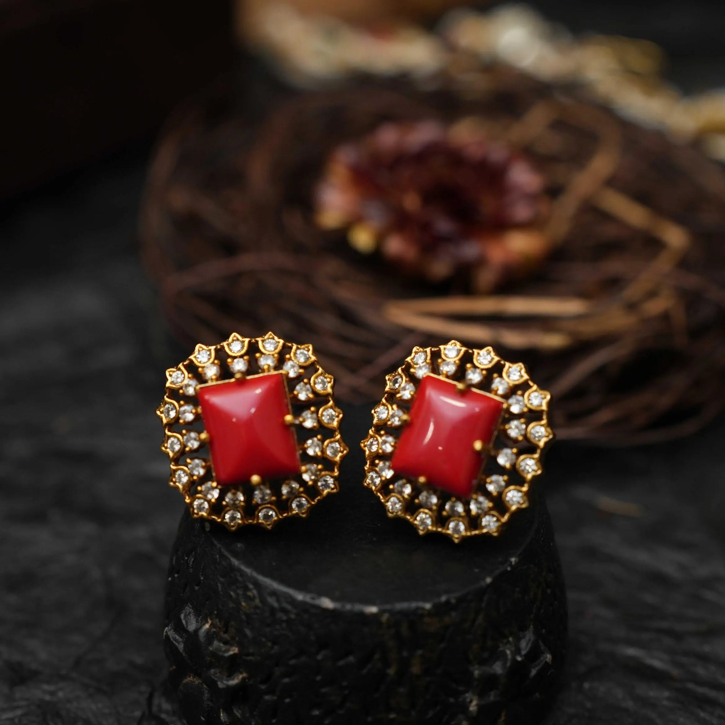 Mira Zircon Ear Stud
